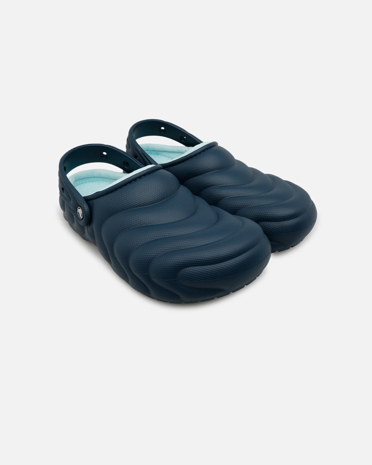 Crocs Classic Lined Over Puff Clog Midnight Blue - Image 4