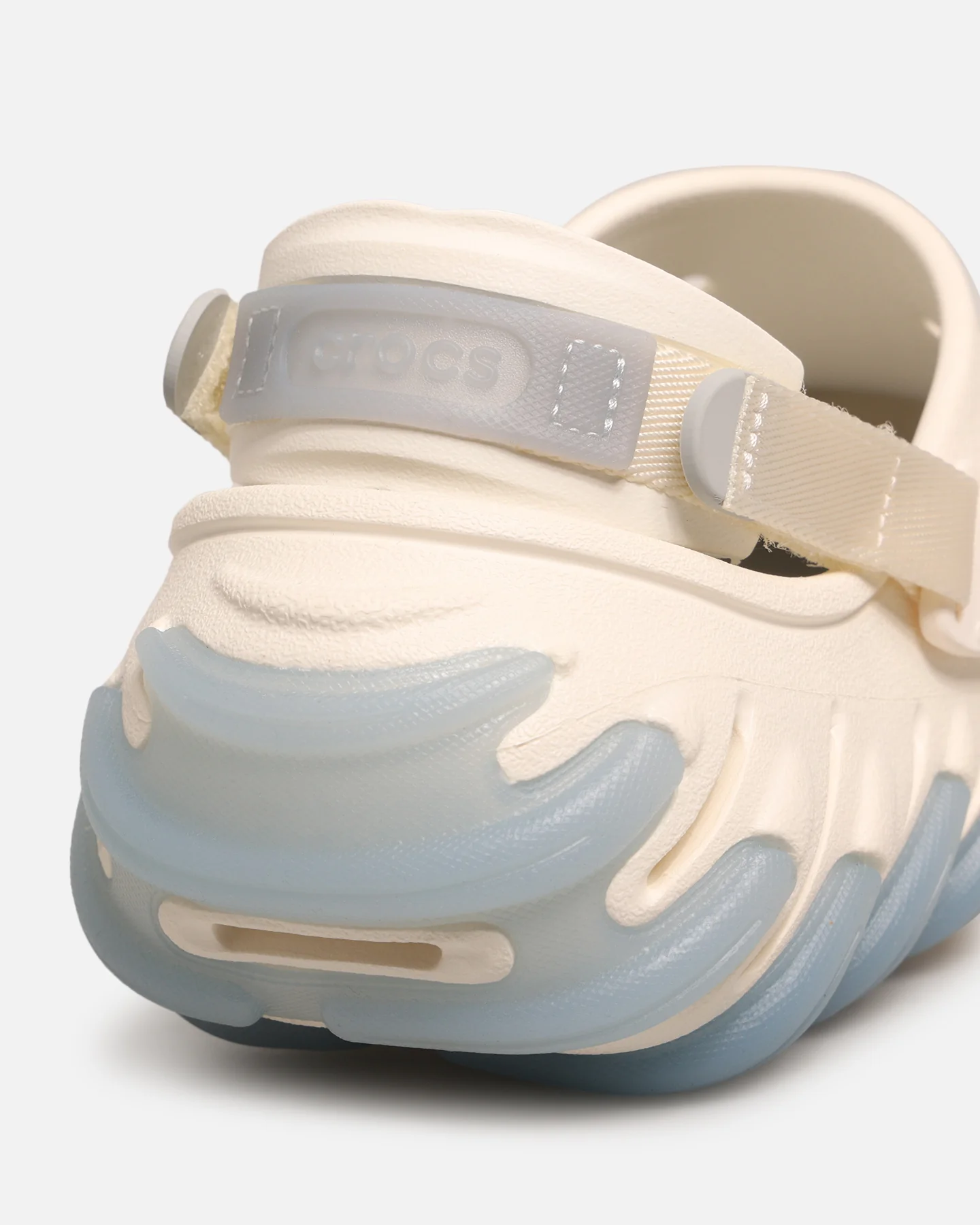 Crocs Echo Clog '"Icey" Chalk - Image 8