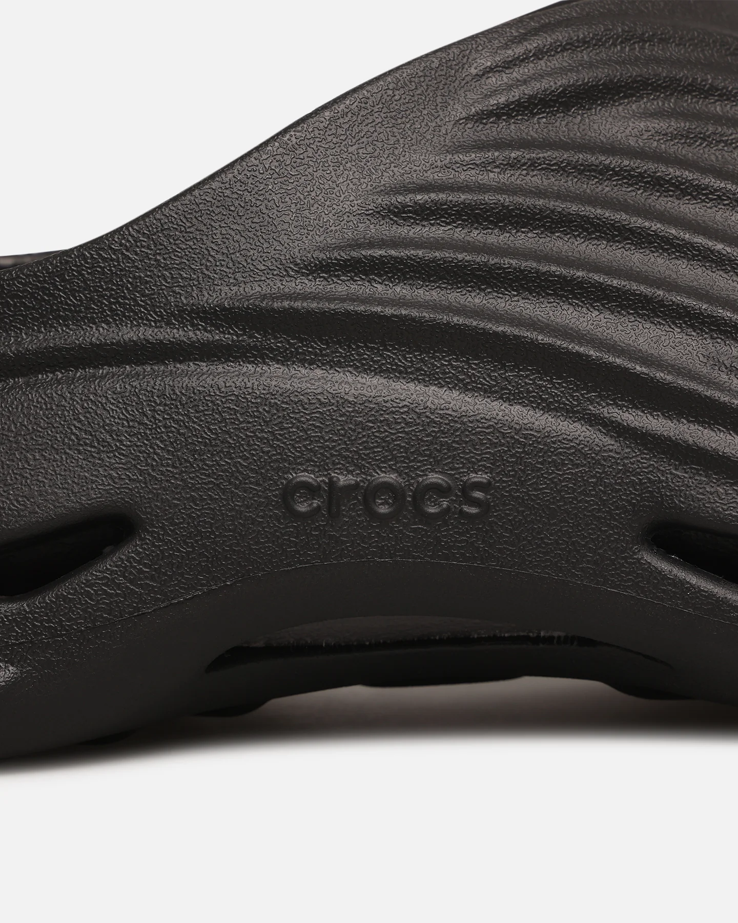 Crocs Echo Wave Black - Image 7