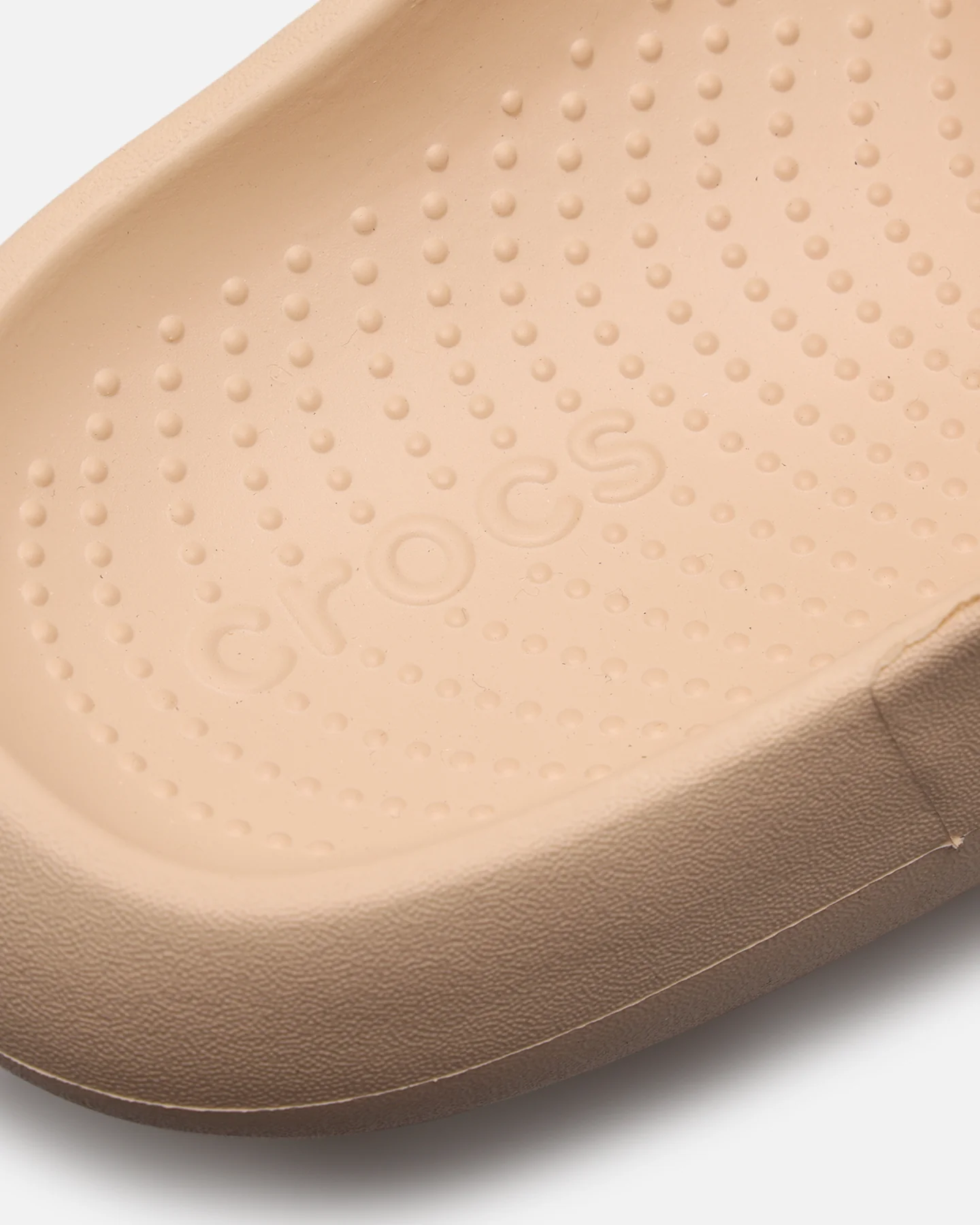 Crocs Mellow Luxe Recovery Slide Shitake - Image 8