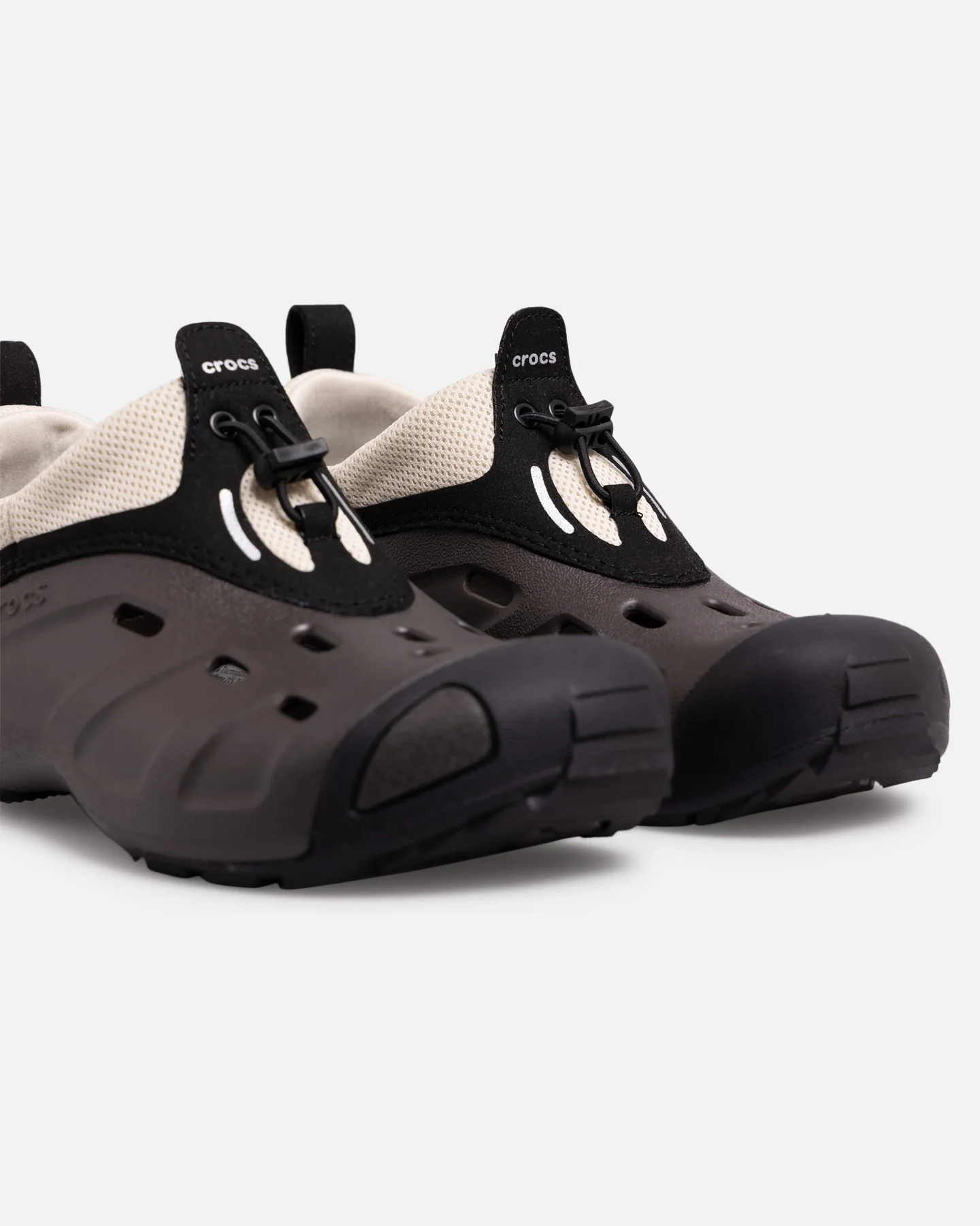 Crocs Quick Trail Low Espresso - Image 8
