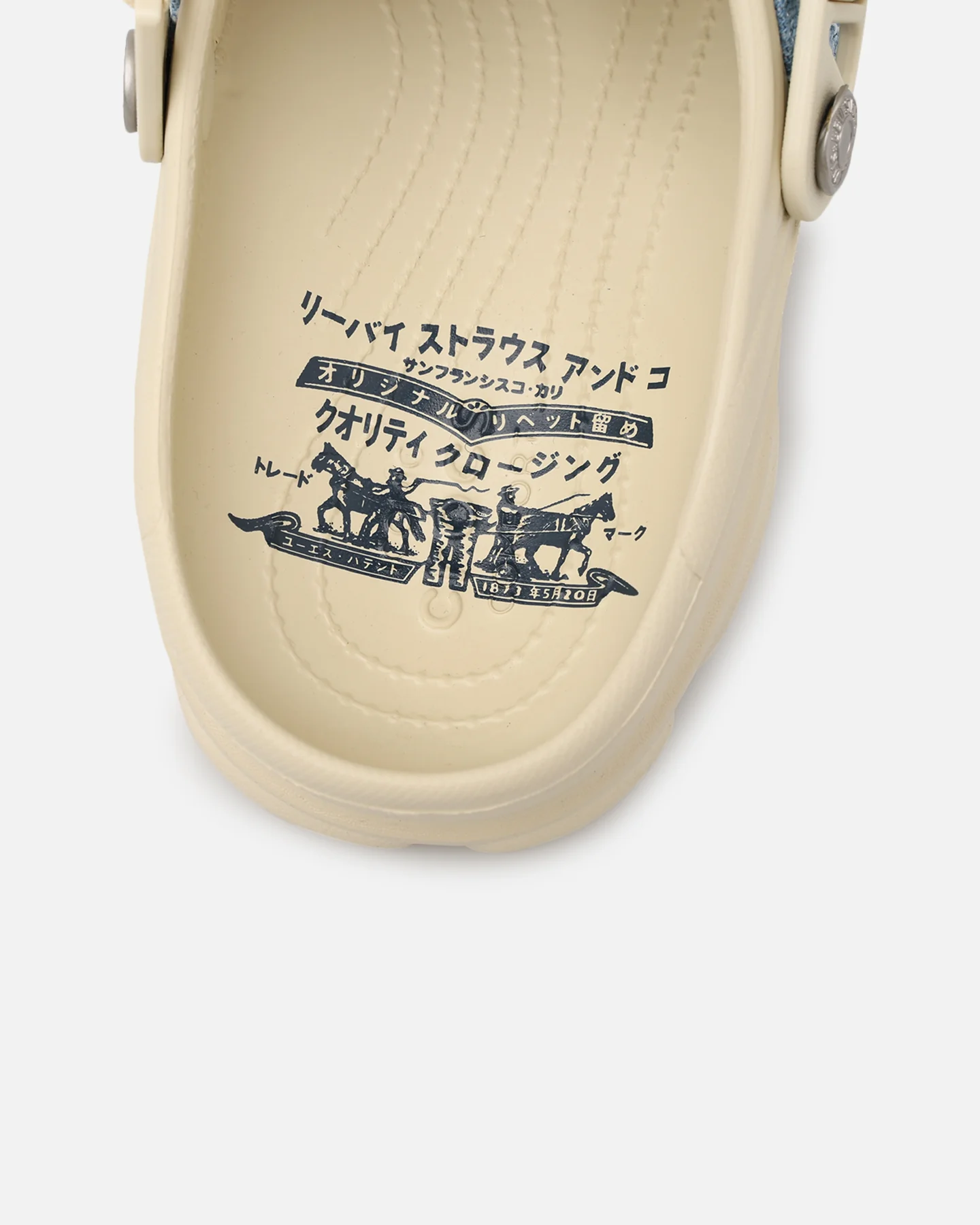 Crocs X Levi's All Terrain Clog Bone - Image 10