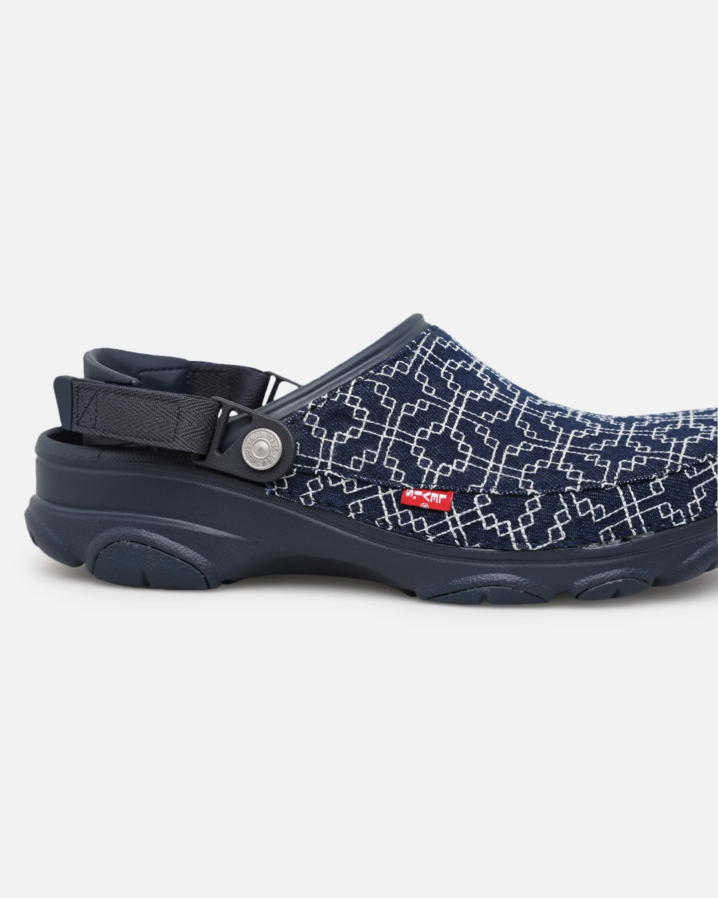Crocs X Levi's All Terrain Clog Navy - Image 9