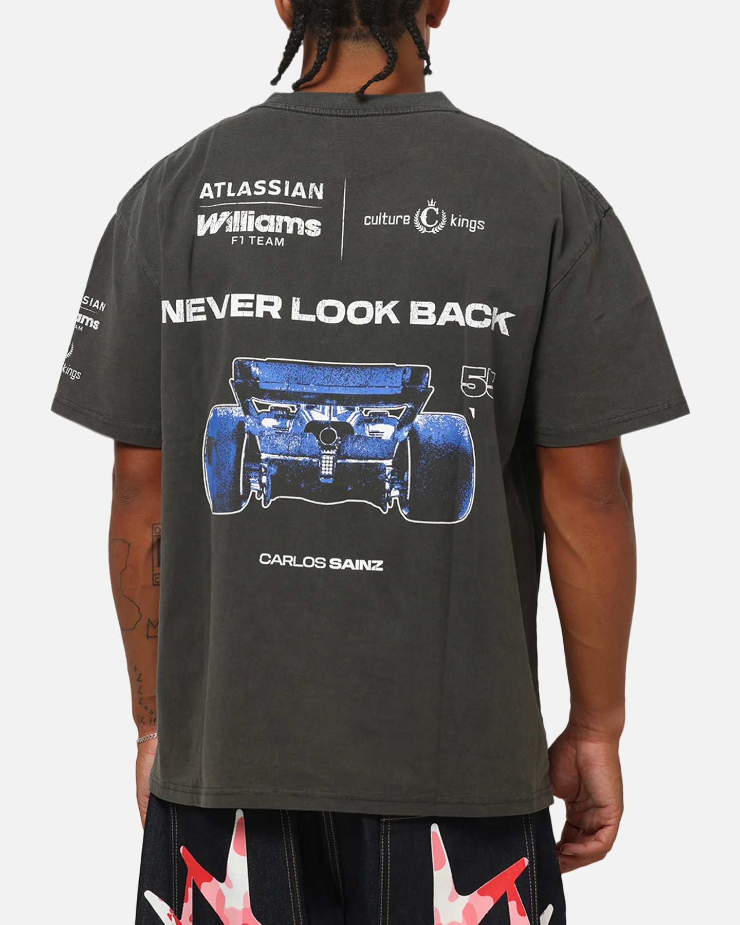Culture Kings X Atlassian Williams F1 Team Carlos Sainz Jr. Heavy T-Shirt Black Acidwash - Image 2