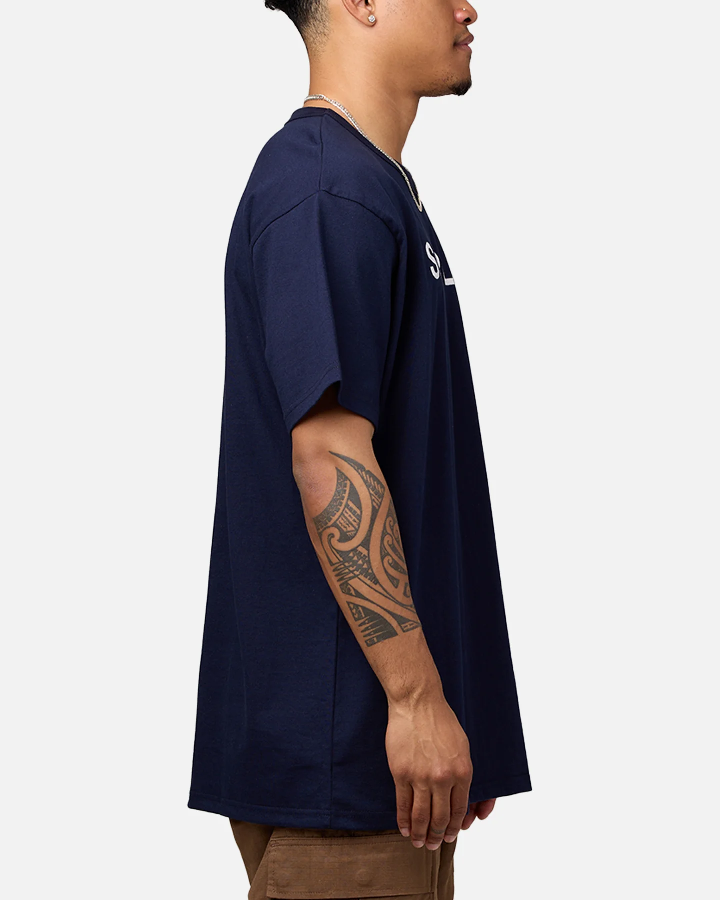 Daniel Patrick Surplus Logo T-Shirt Navy/Cream/Red - Image 4