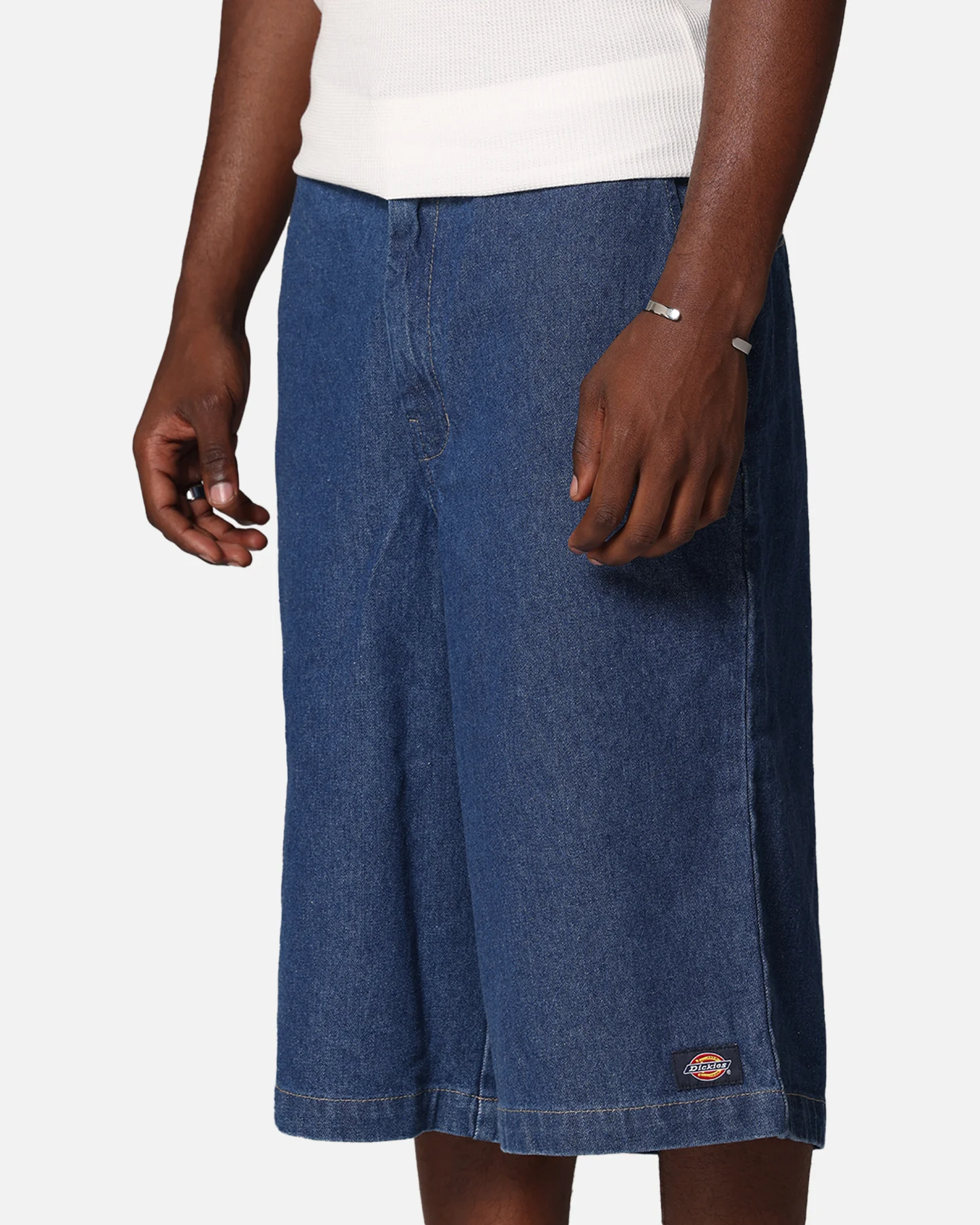 Dickies 13" Loose Fit Multi Pocket Shorts Stone Washed Indigo - Image 4
