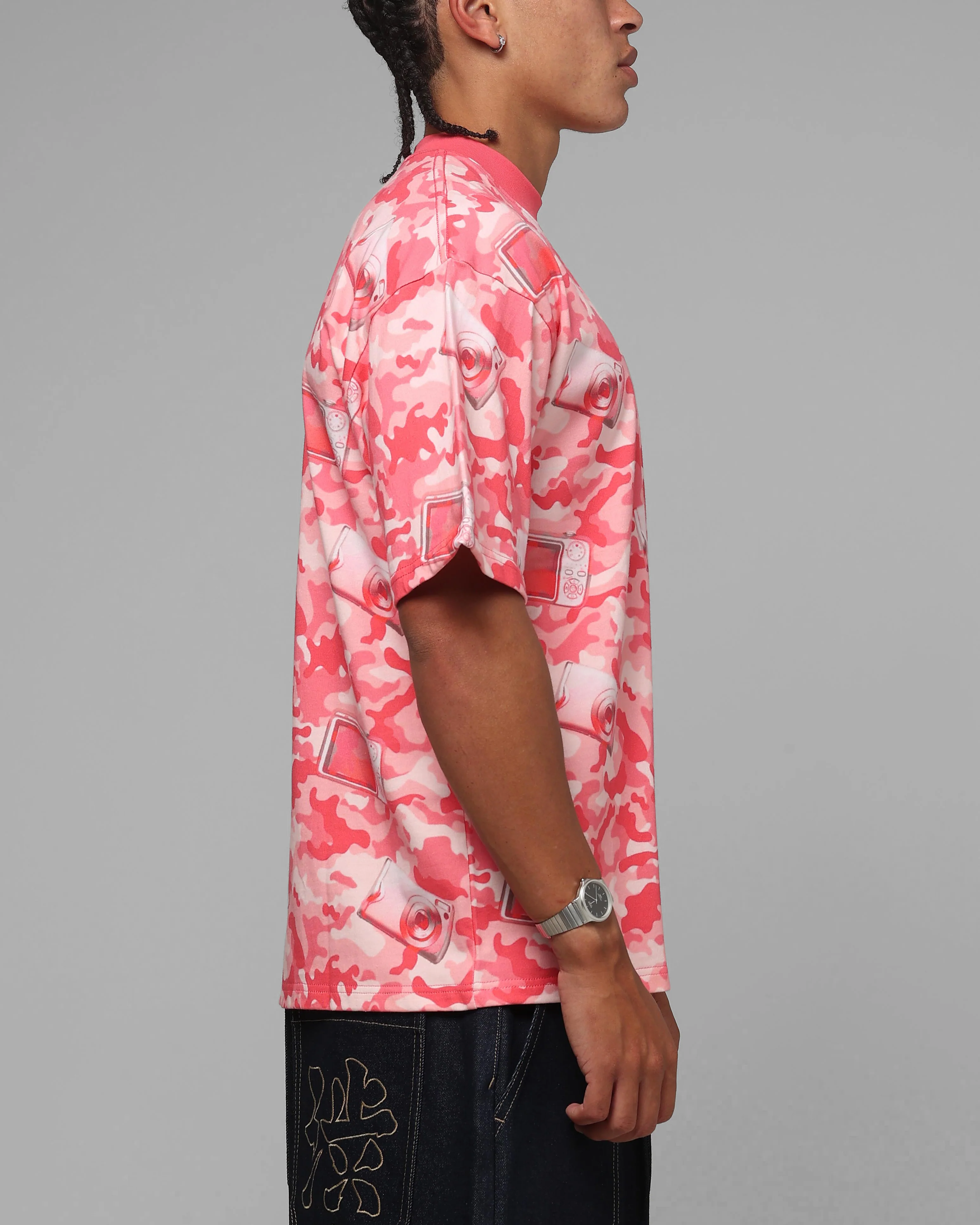 Loiter Digi Camo T-Shirt Pink Camo - Image 4