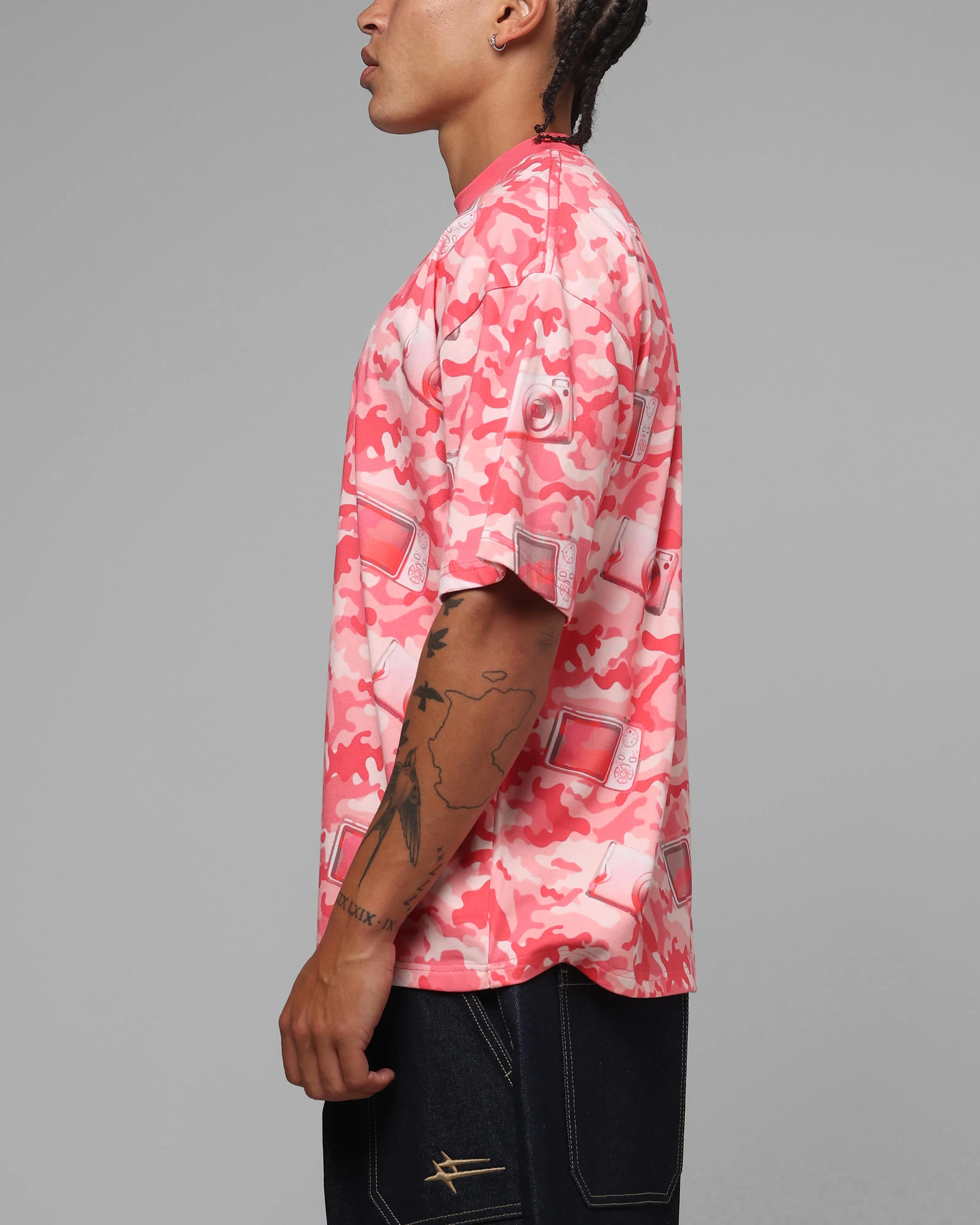 Loiter Digi Camo T-Shirt Pink Camo - Image 5