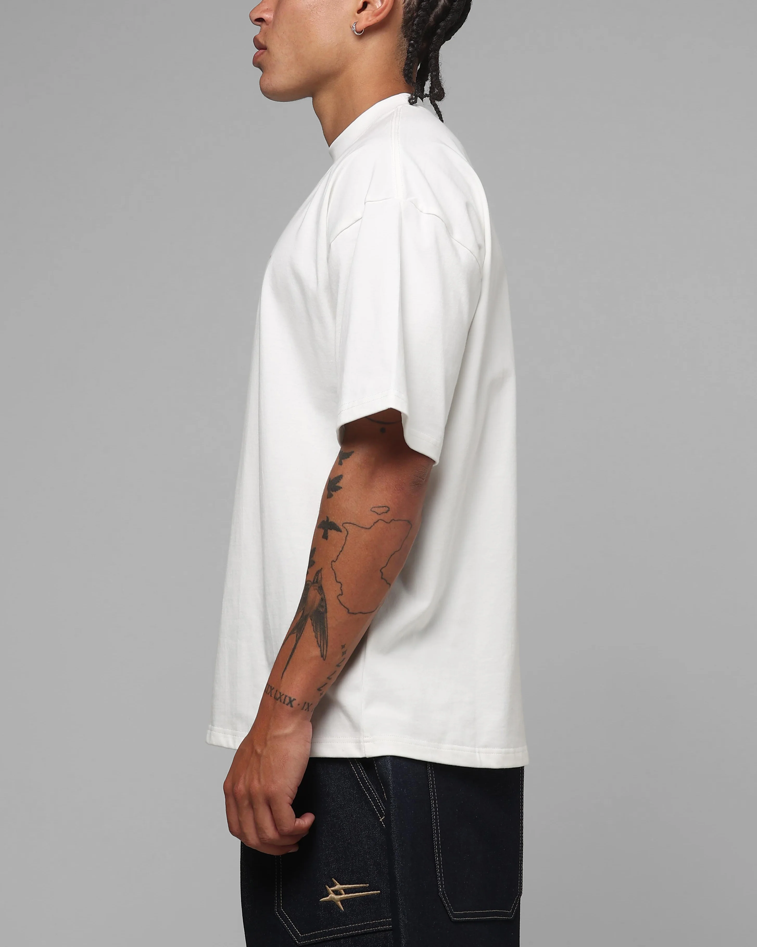 Loiter Digi Camo T-Shirt Off White/Pink - Image 4