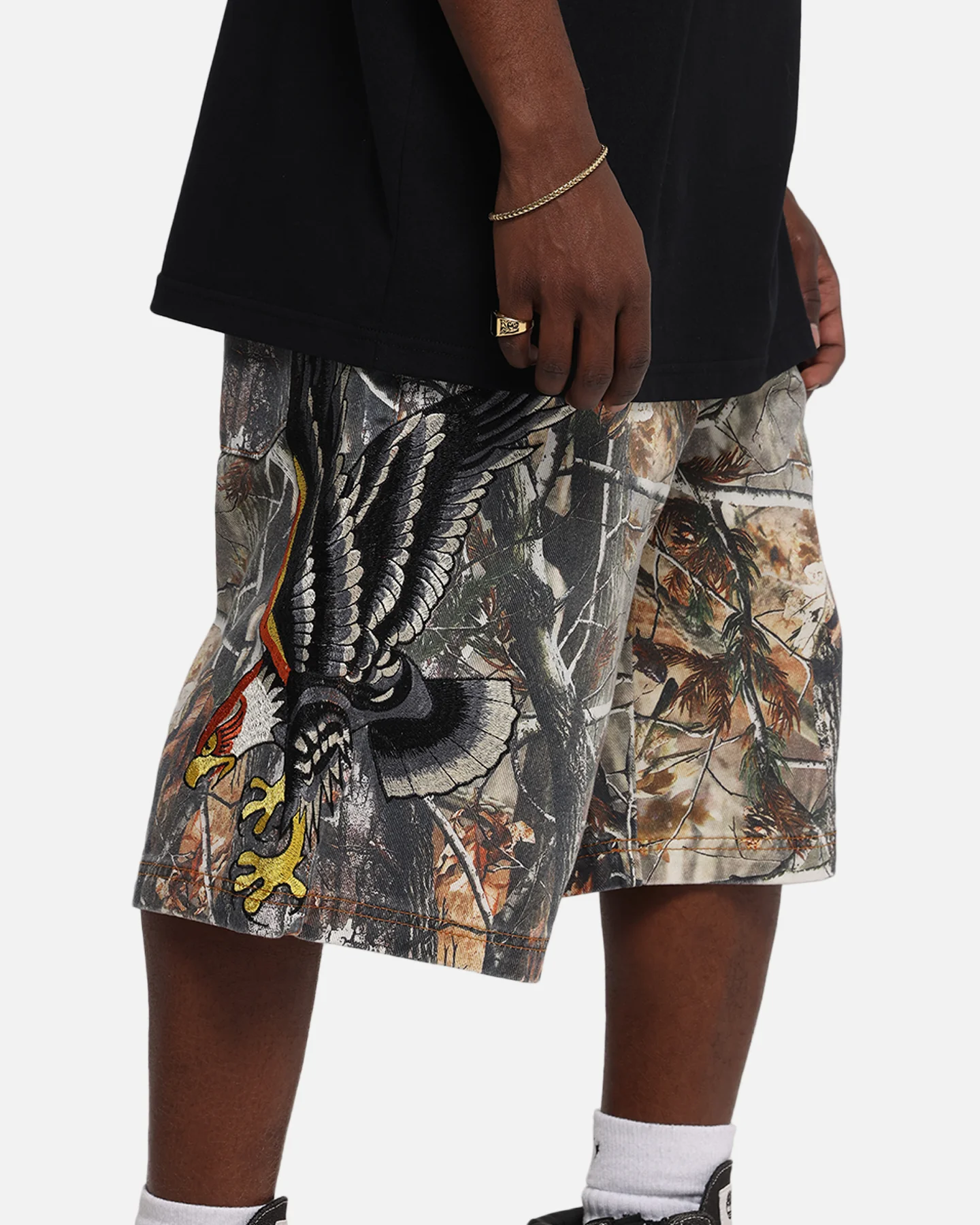 Ed Hardy Eagle Jorts Real Tree Camo - Image 5