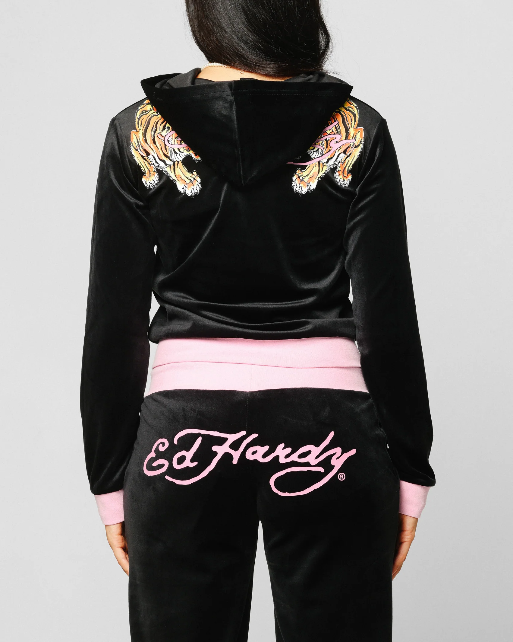 Ed Hardy Women's Cropped Hoodie Black/Pink - Image 3