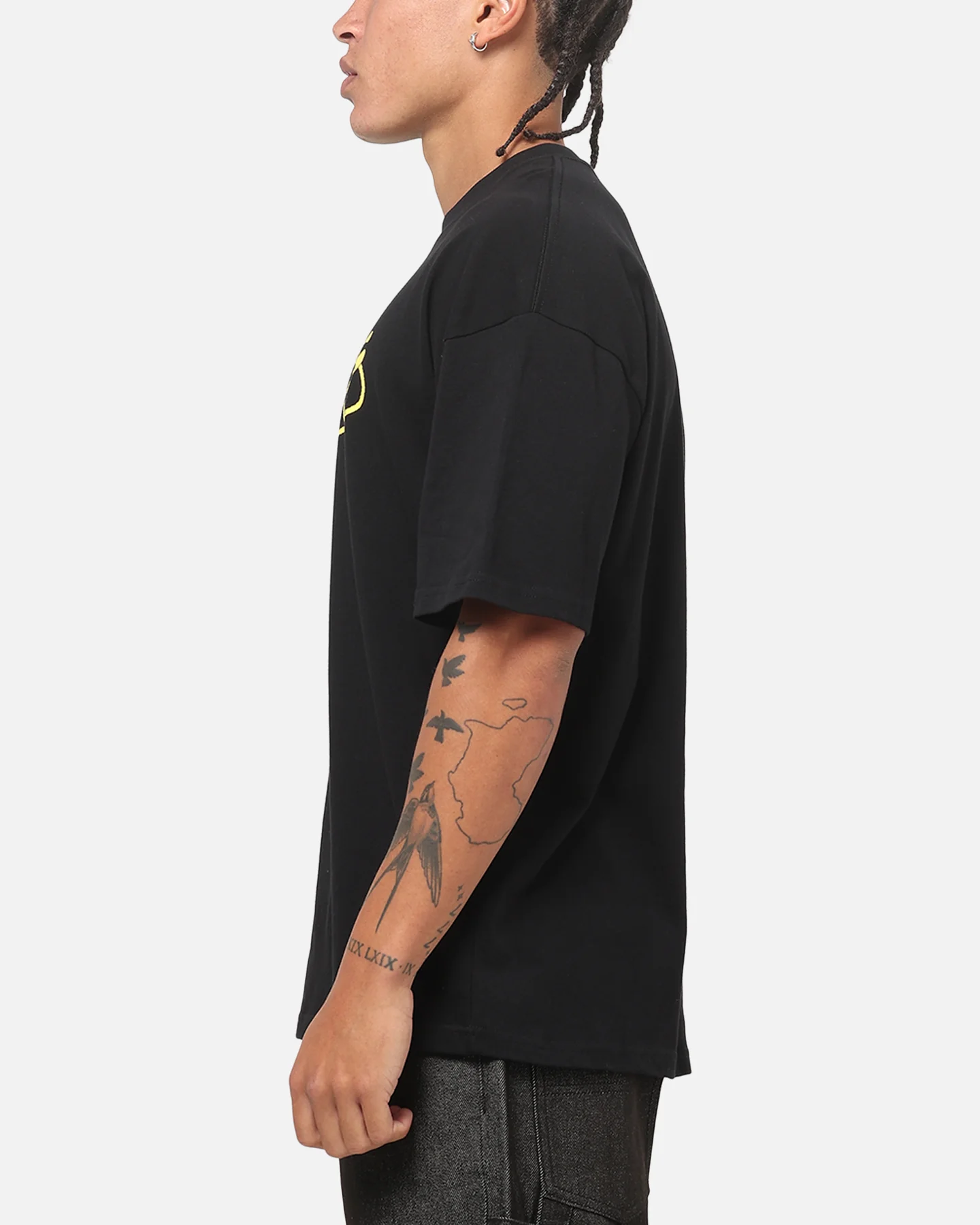 Carre Field T-Shirt Black - Image 5