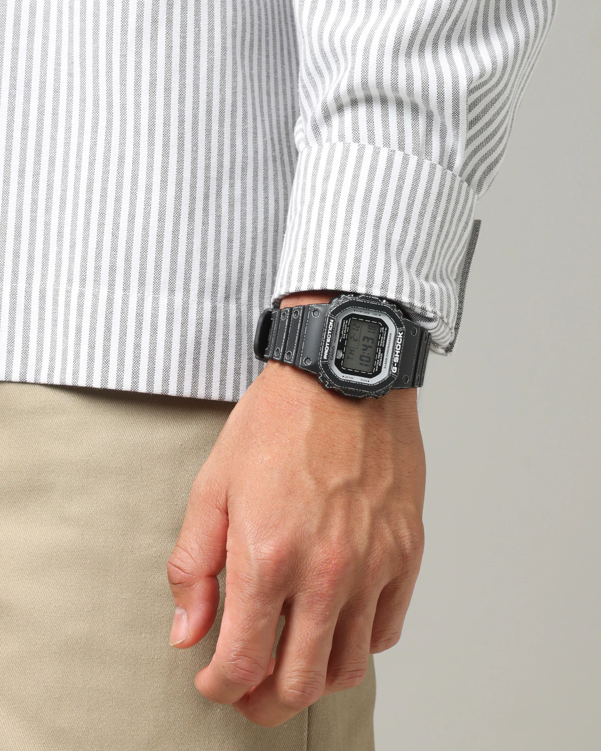 G Shock DW5600RGM-1D Watch Black/Black - Image 2