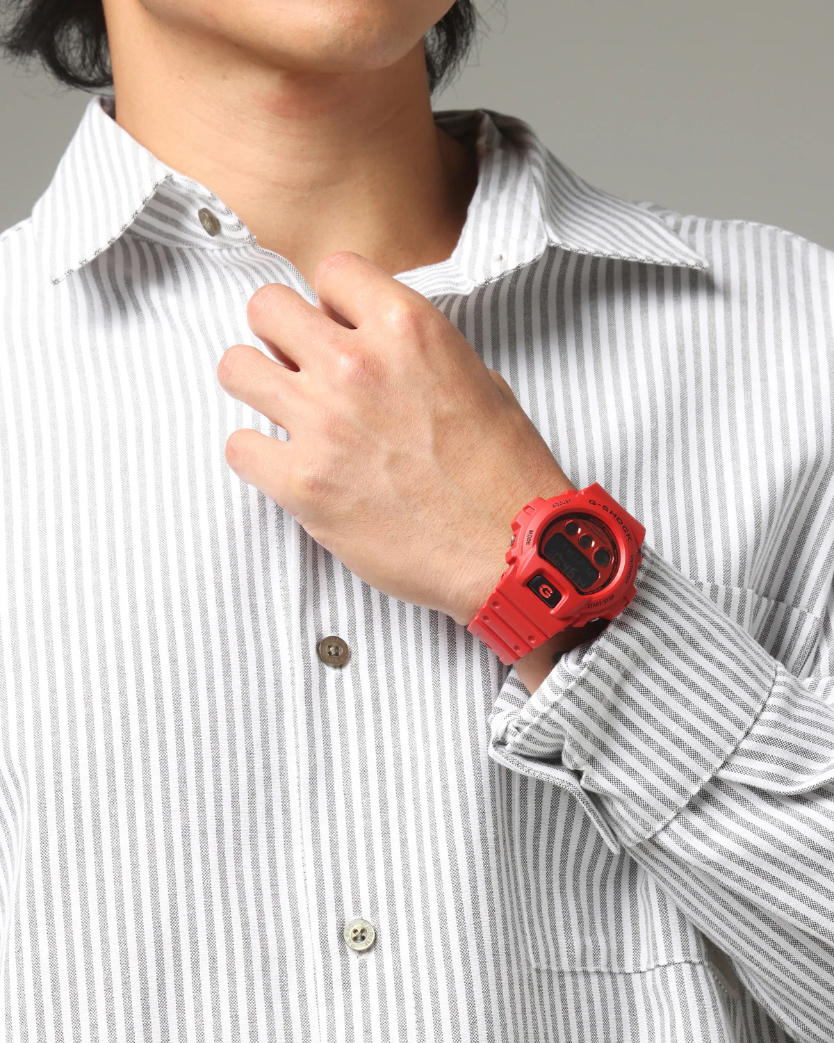 G Shock DW6900RRB-4D Watch Red/Red - Image 4