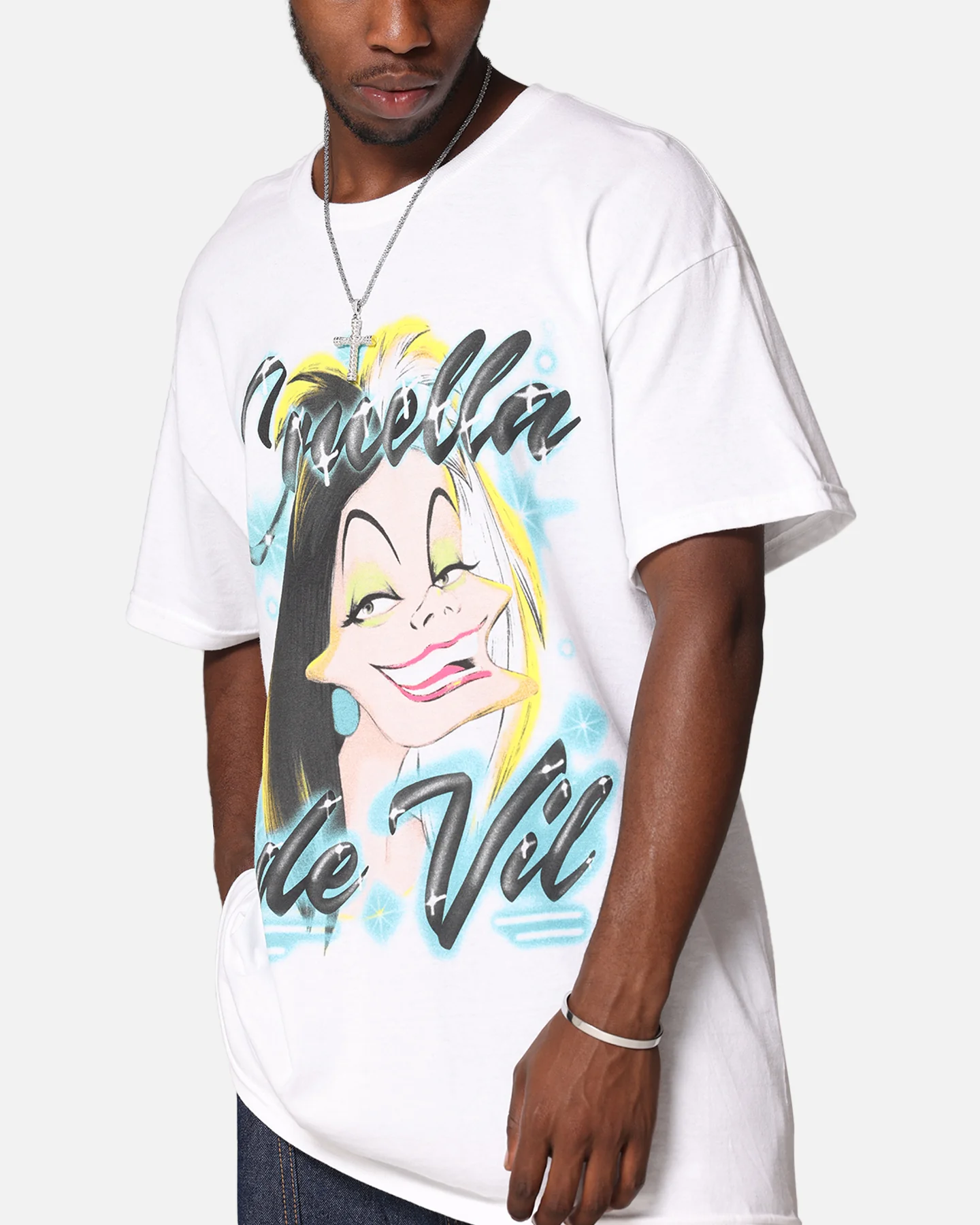 Goat Crew Disney Cruella De Vil Airbrush T-Shirt White - Image 6