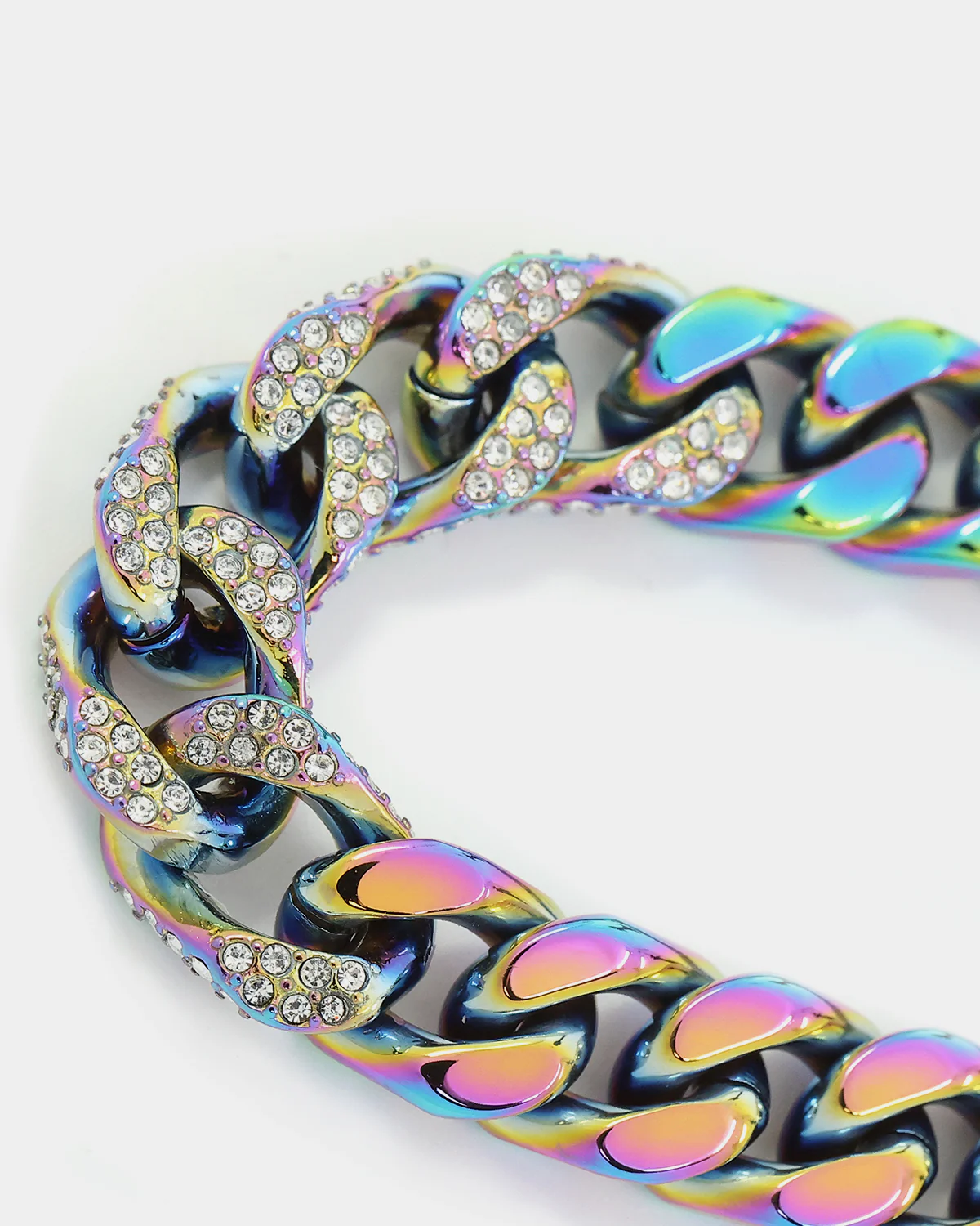 Guess Mainline 23" 8mm Curb Chain Iridescent - Image 5