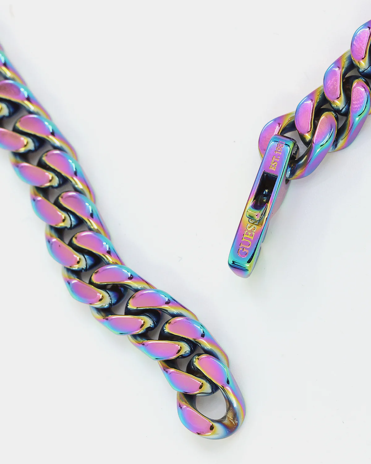 Guess Mainline 23" 8mm Curb Chain Iridescent - Image 6
