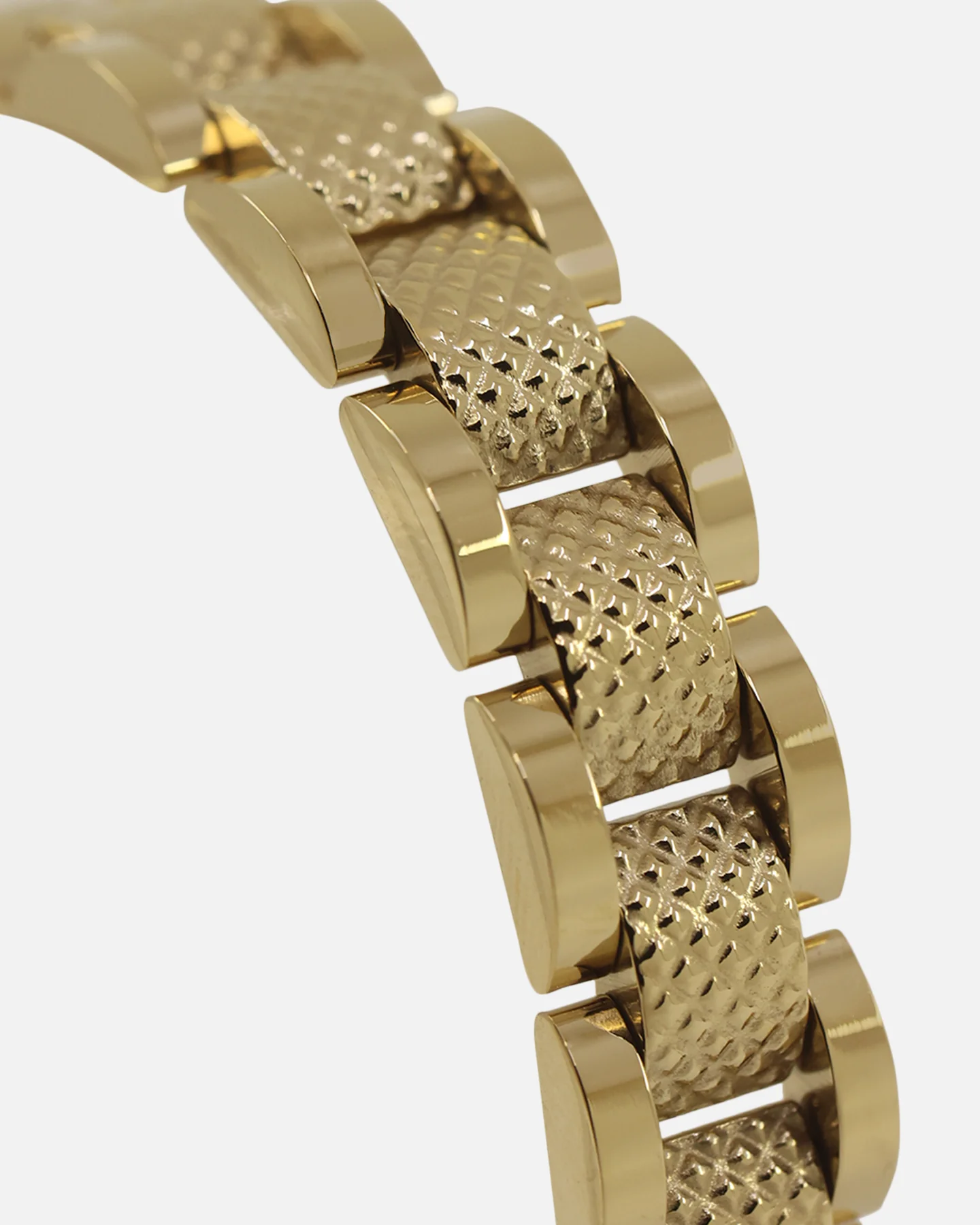 Guess Mainline 27mm Lion Bracelet Gold - Image 6