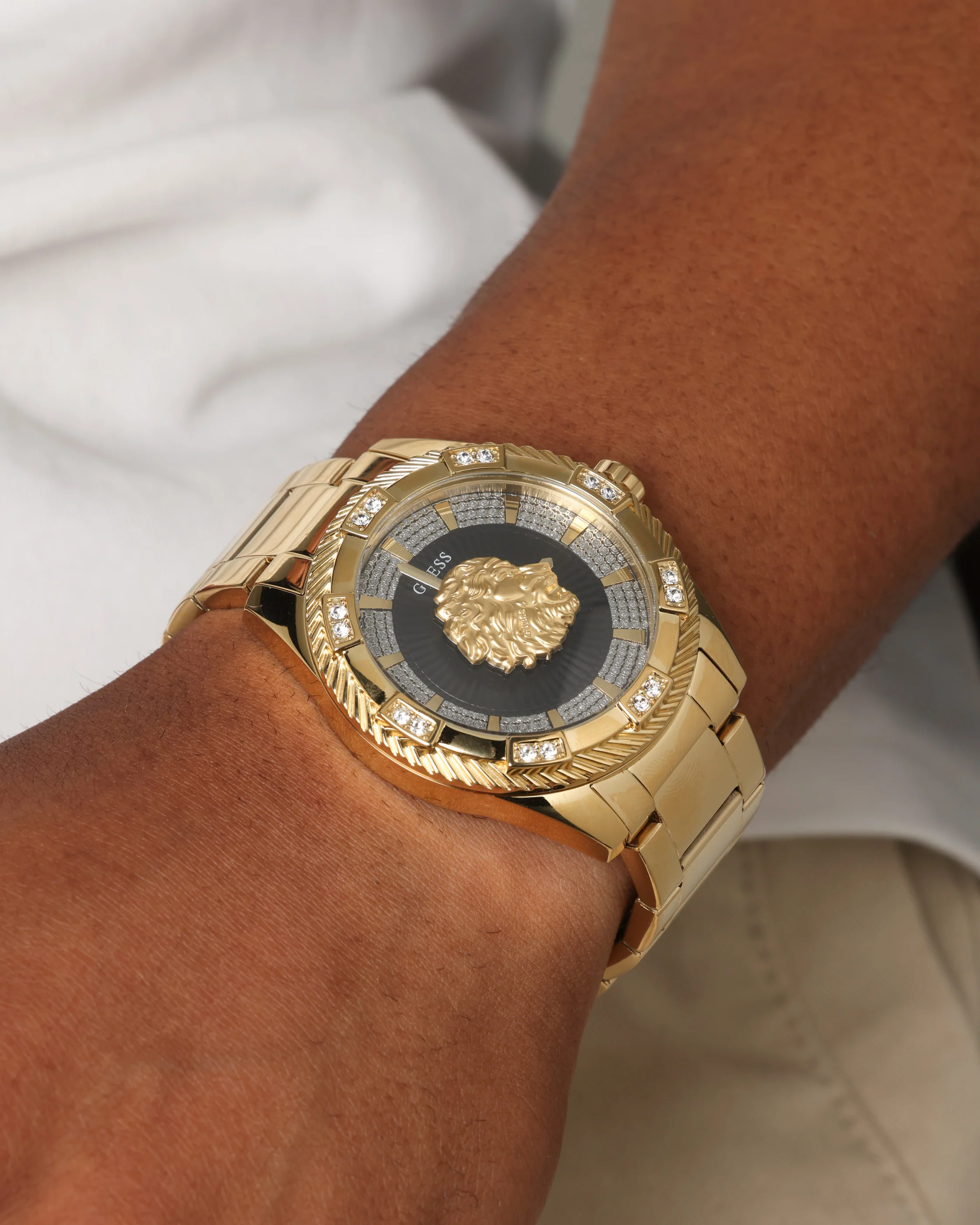 Guess Mainline Beast Crystal Bracelet Watch Gold - Image 2
