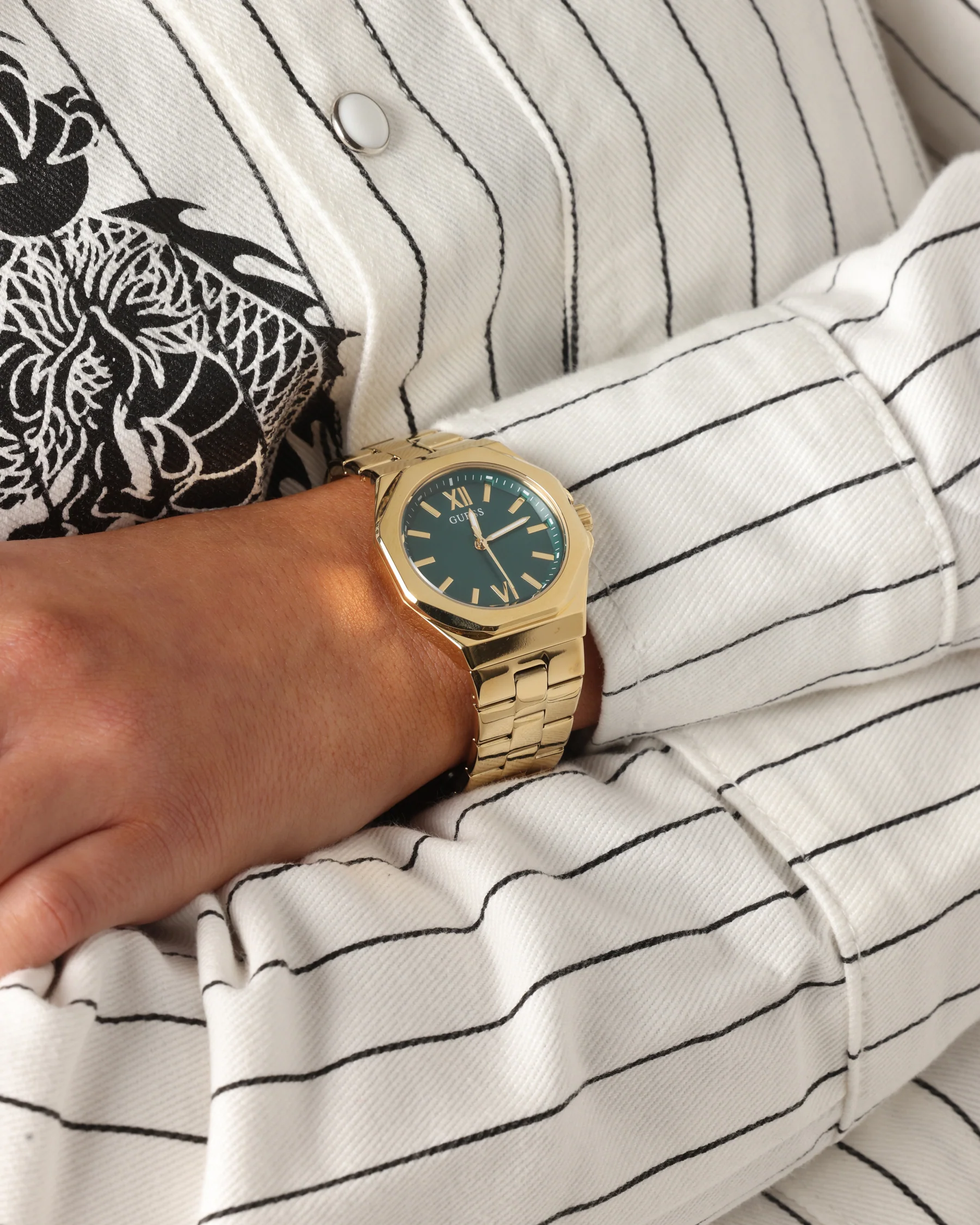 Guess Mainline Women's Empress Bracelet Watch Gold/Green - Image 2