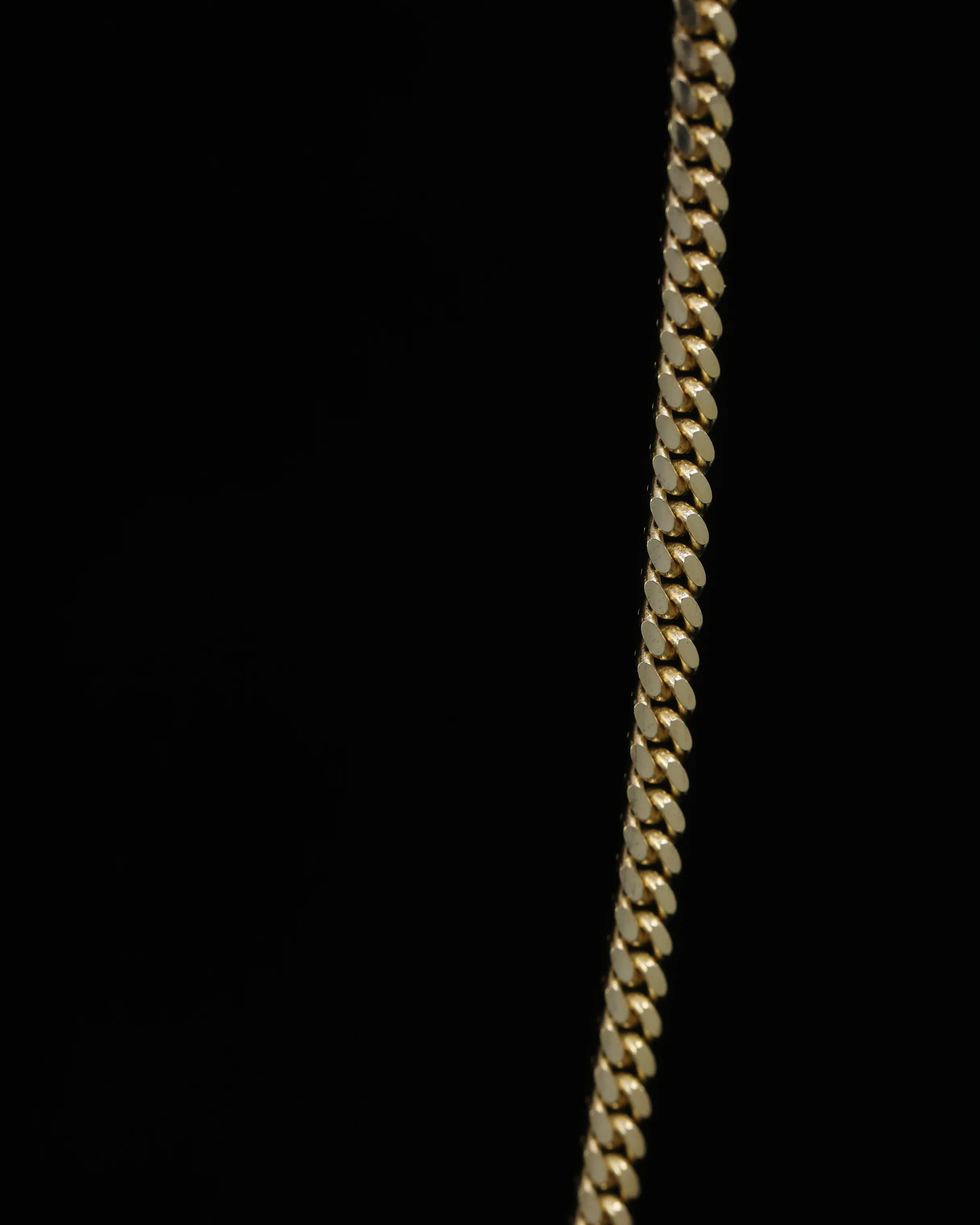 House Of Auric Cuban Link 2.5mm 20" Chain Gold - Image 3