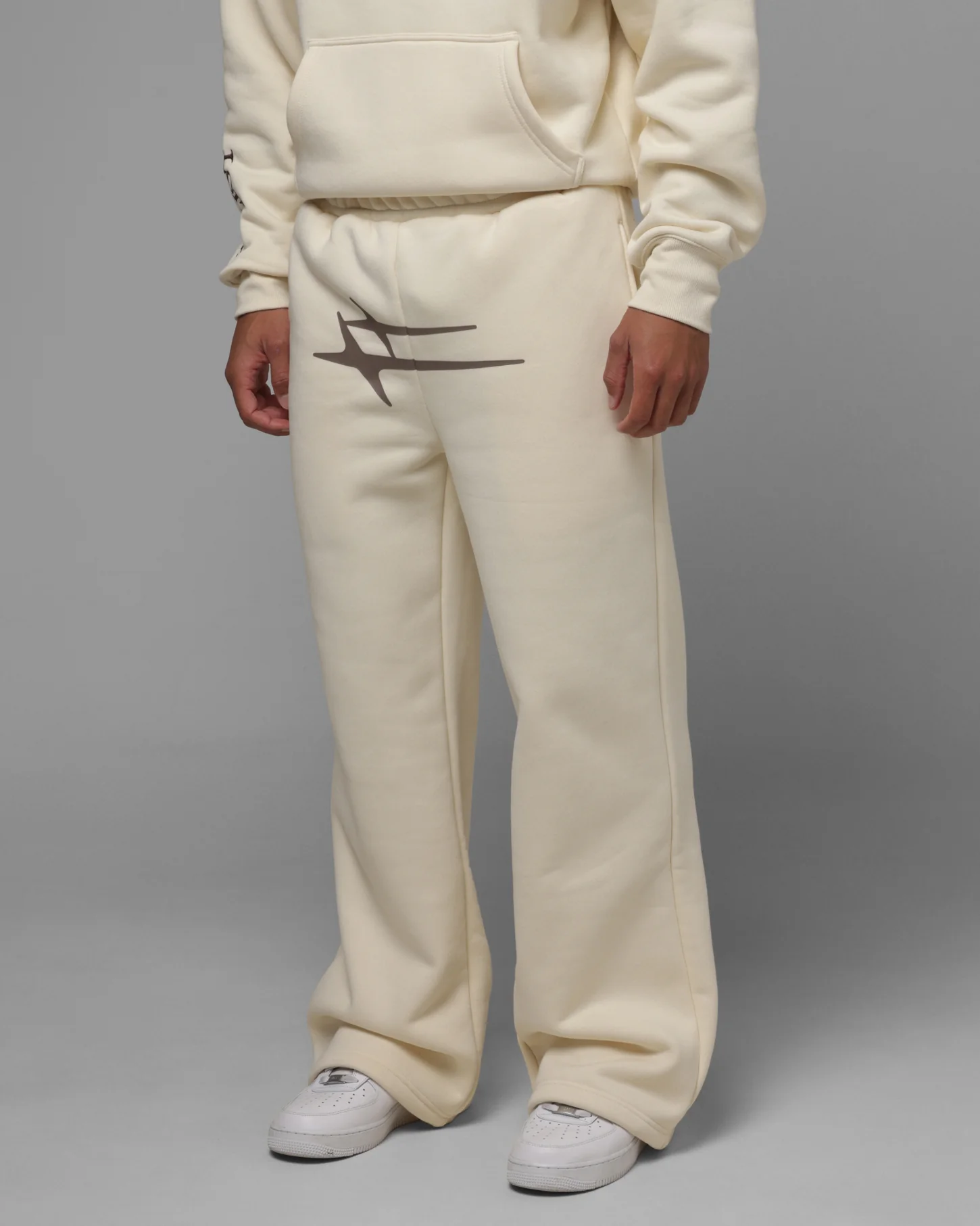 Loiter Hybrid Sweatpants Beige - Image 5