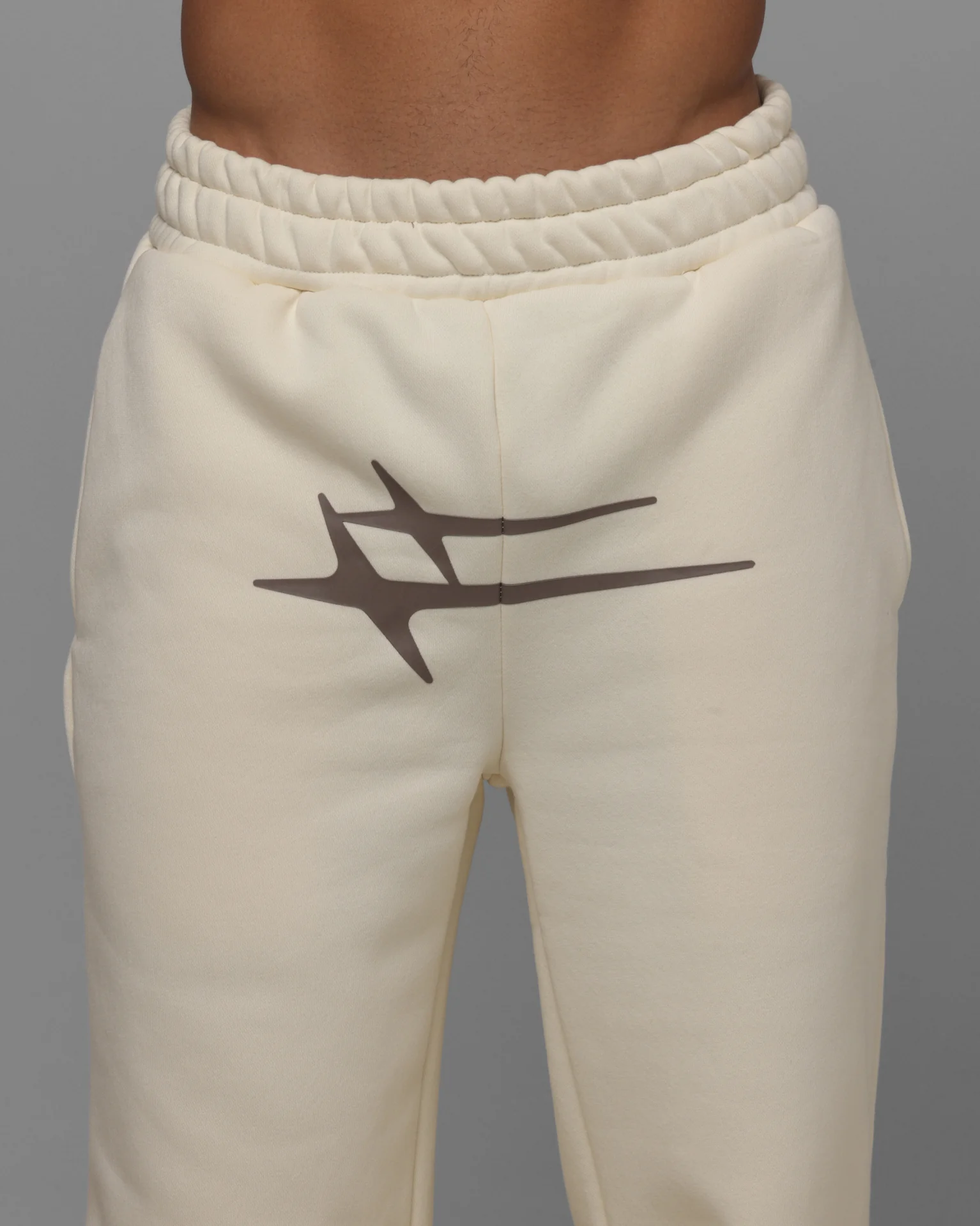 Loiter Hybrid Sweatpants Beige - Image 7