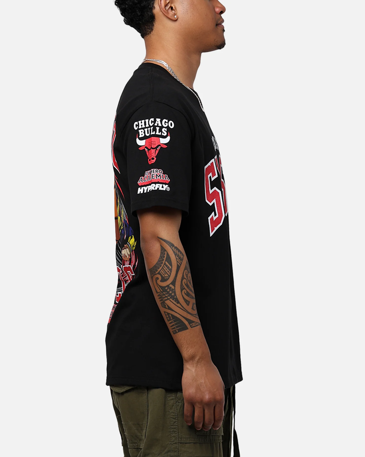 Hyperfly X My Hero Academia V NBA Chicago Bulls T-Shirt Black - Image 4