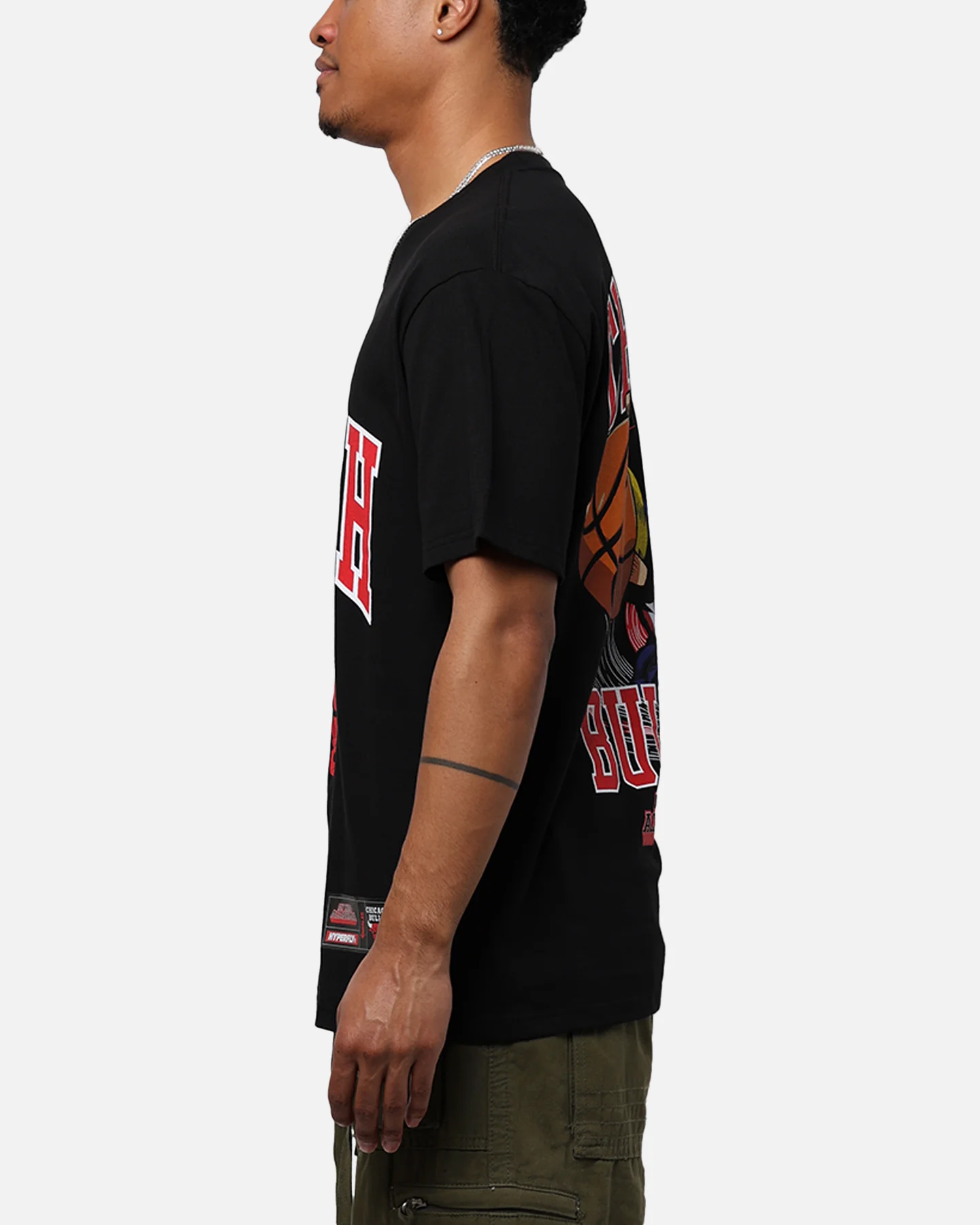 Hyperfly X My Hero Academia V NBA Chicago Bulls T-Shirt Black - Image 5