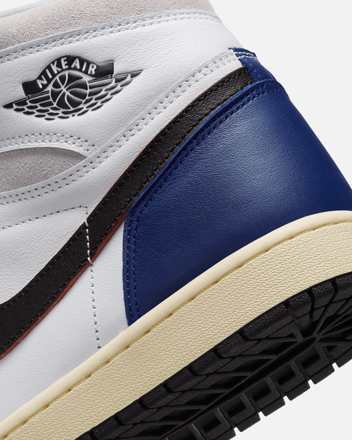Jordan Air Jordan 1 High OG "Rare Air" White/Black/Royal Blue - Image 8