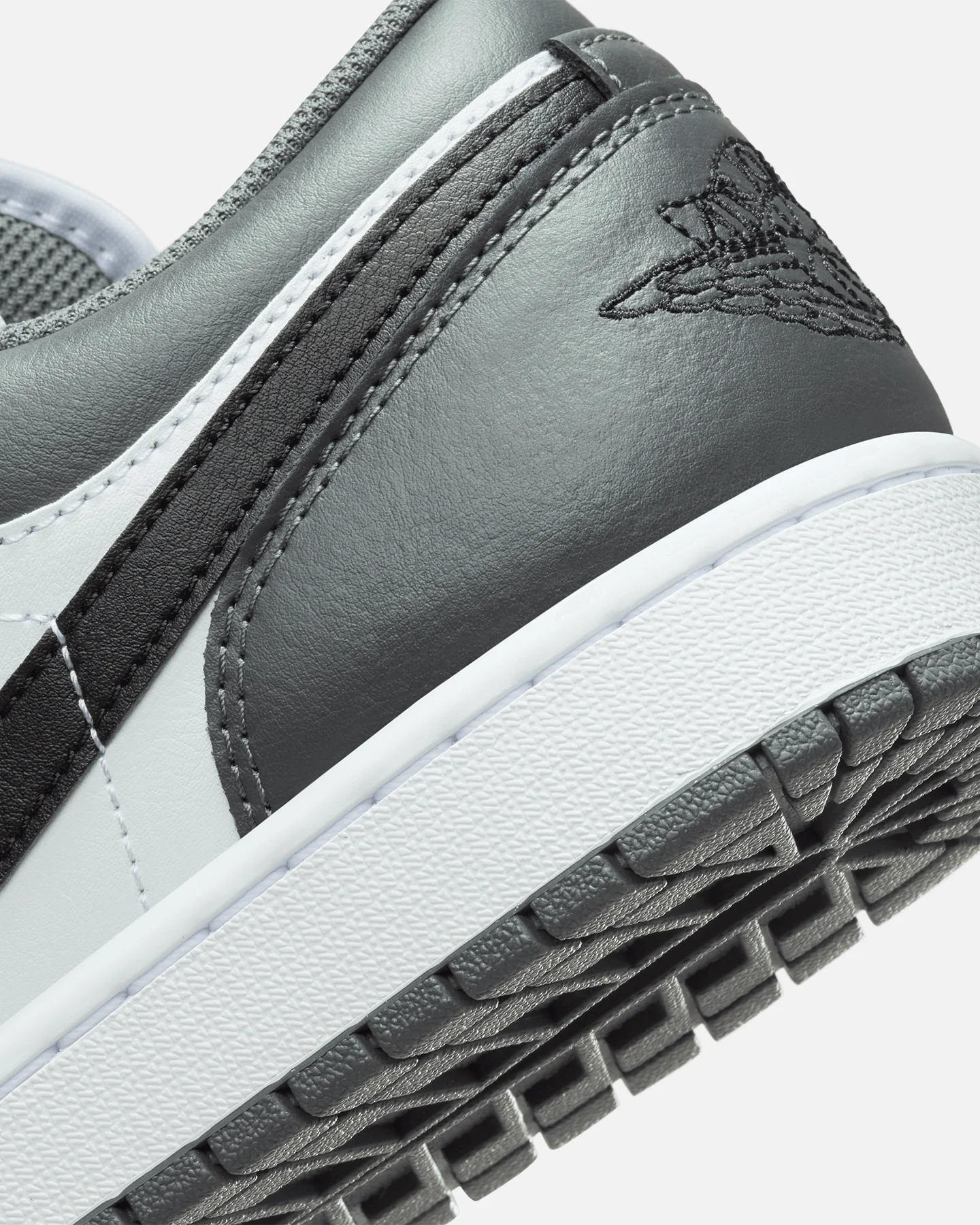 Jordan Air Jordan 1 Low "Iron Grey" White/Black/Green - Image 8