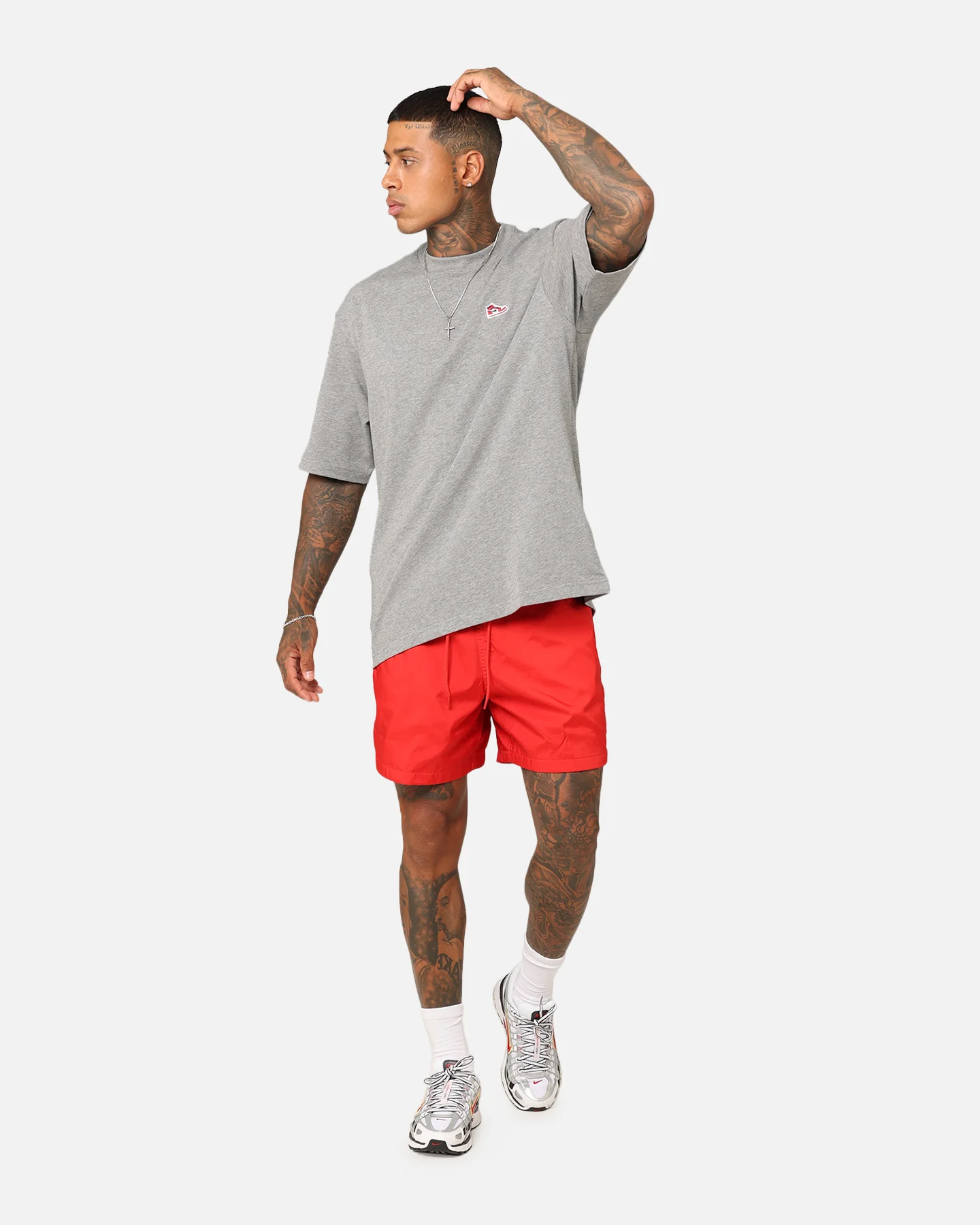 Jordan Brand Sneaker Patch Crew T-Shirt Carbon Heather - Image 2