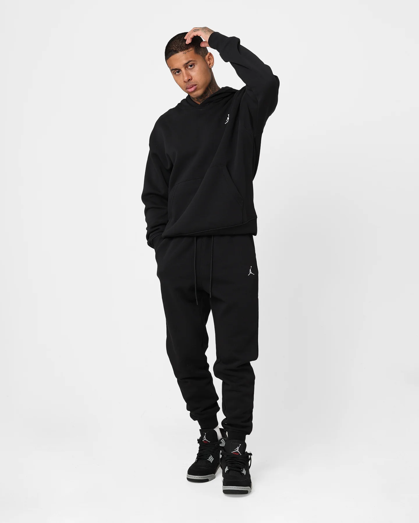 Jordan Essentials Fleece Tracksuit Pants Black/White - Image 2
