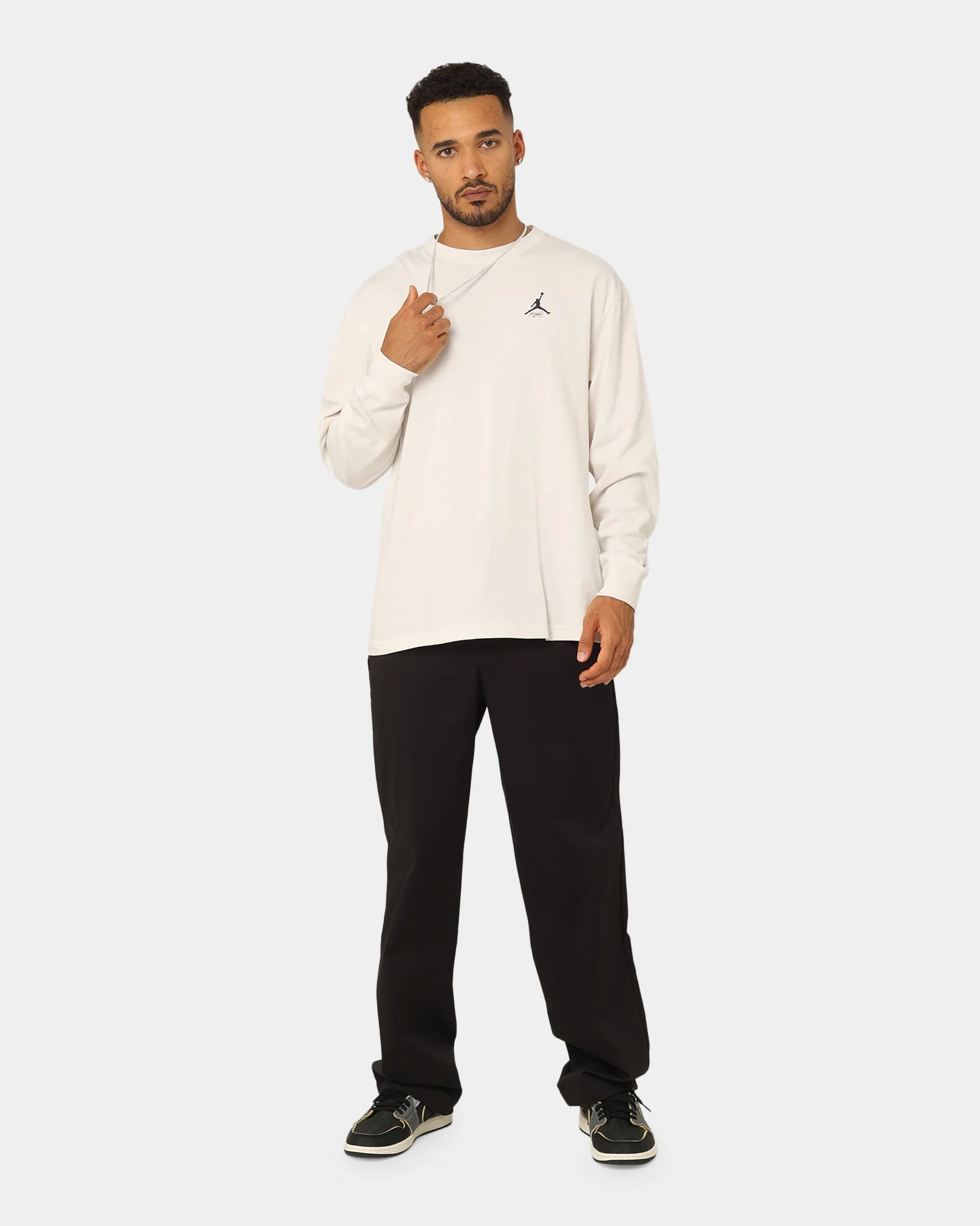 Jordan Flight Heritage 85 Graphic Crewneck Phantom - Image 8