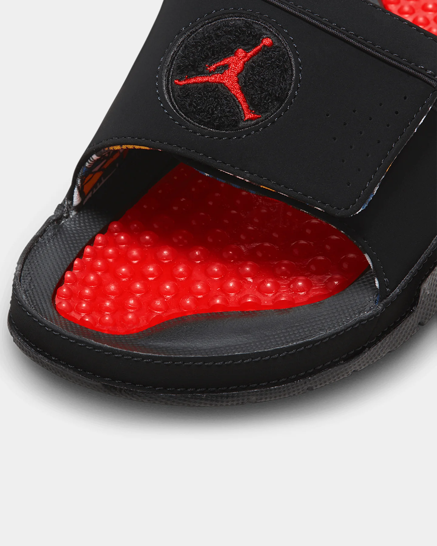 Jordan Hydro 8 Retro Black/University Red - Image 4