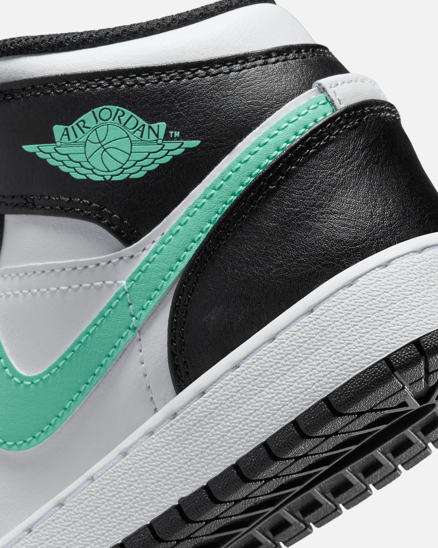 Jordan Kids' Air Jordan 1 Mid (GS) White/Green Glow - Image 8