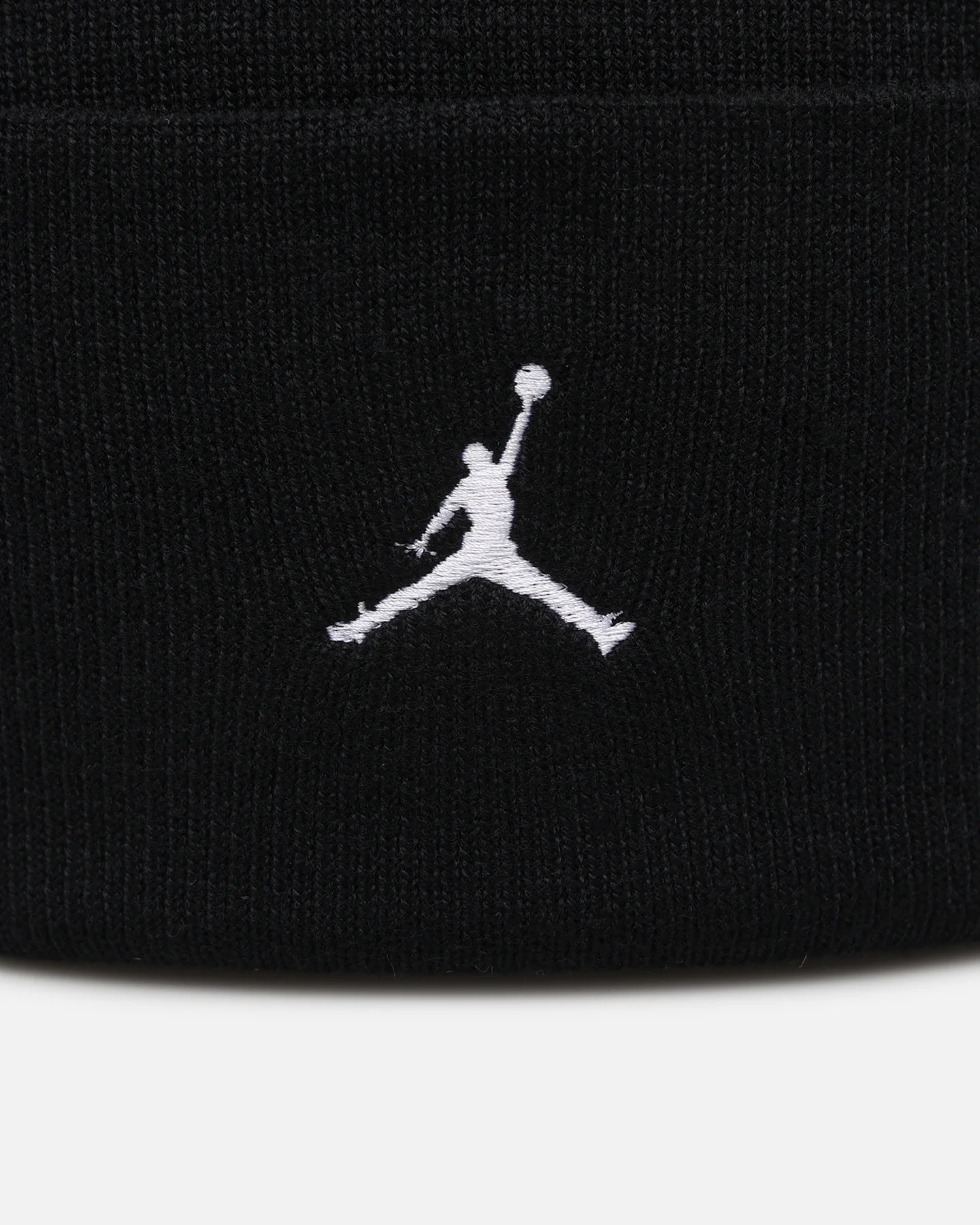 Jordan Peak Essential Beanie Black/White - Image 5