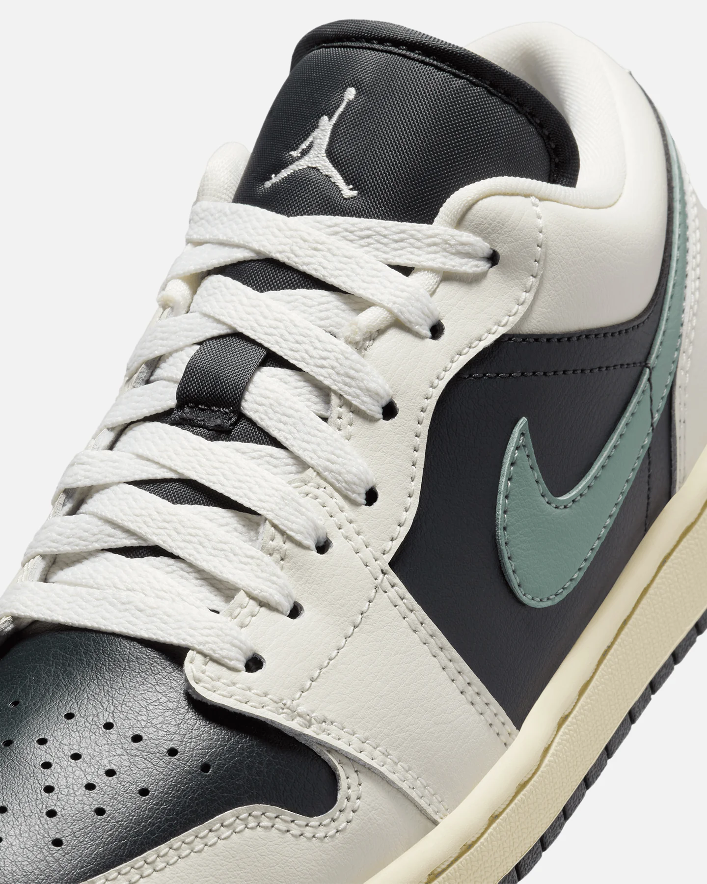 Jordan Women's Air Jordan 1 Low Anthracite/Jade - Image 6