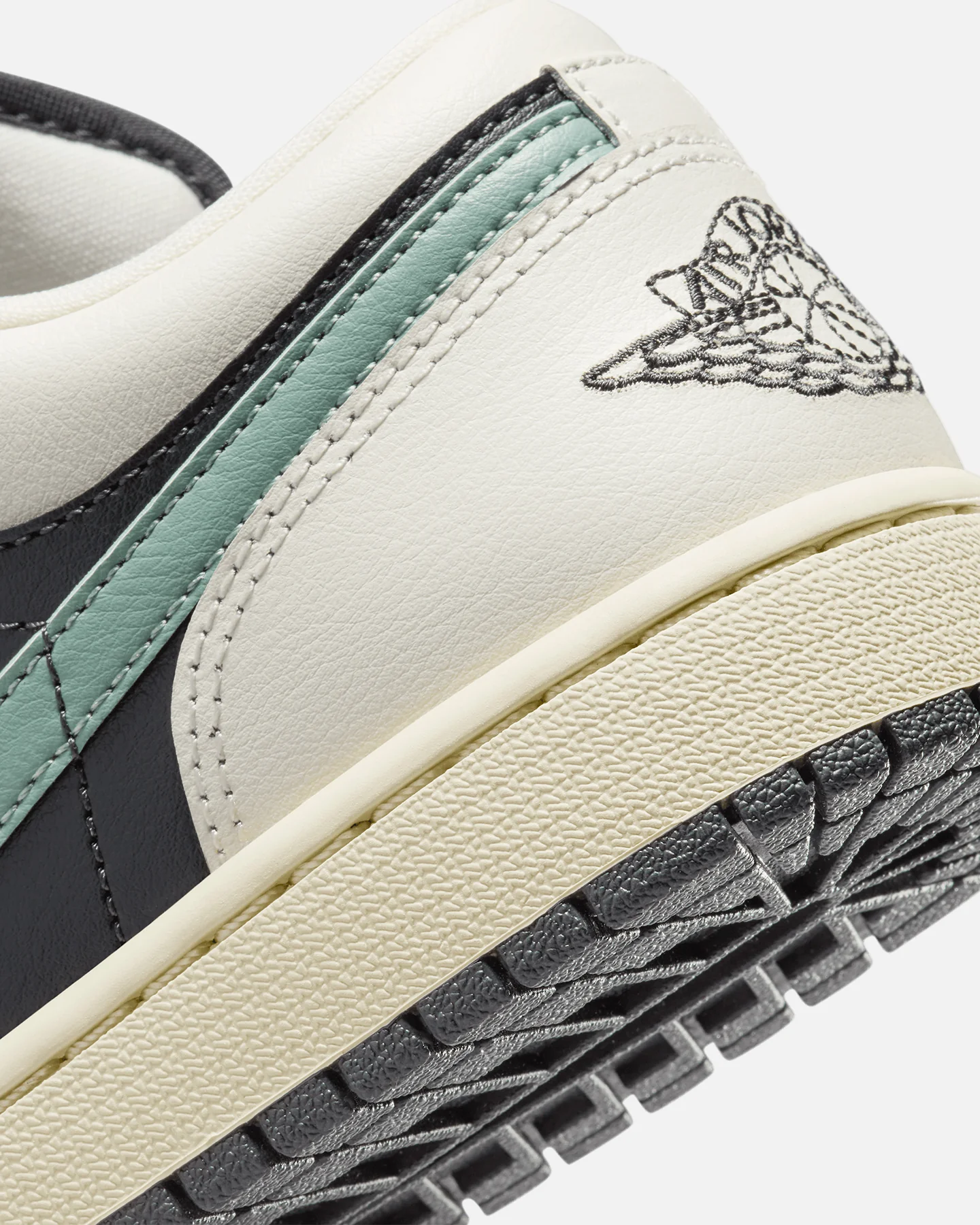 Jordan Women's Air Jordan 1 Low Anthracite/Jade - Image 8
