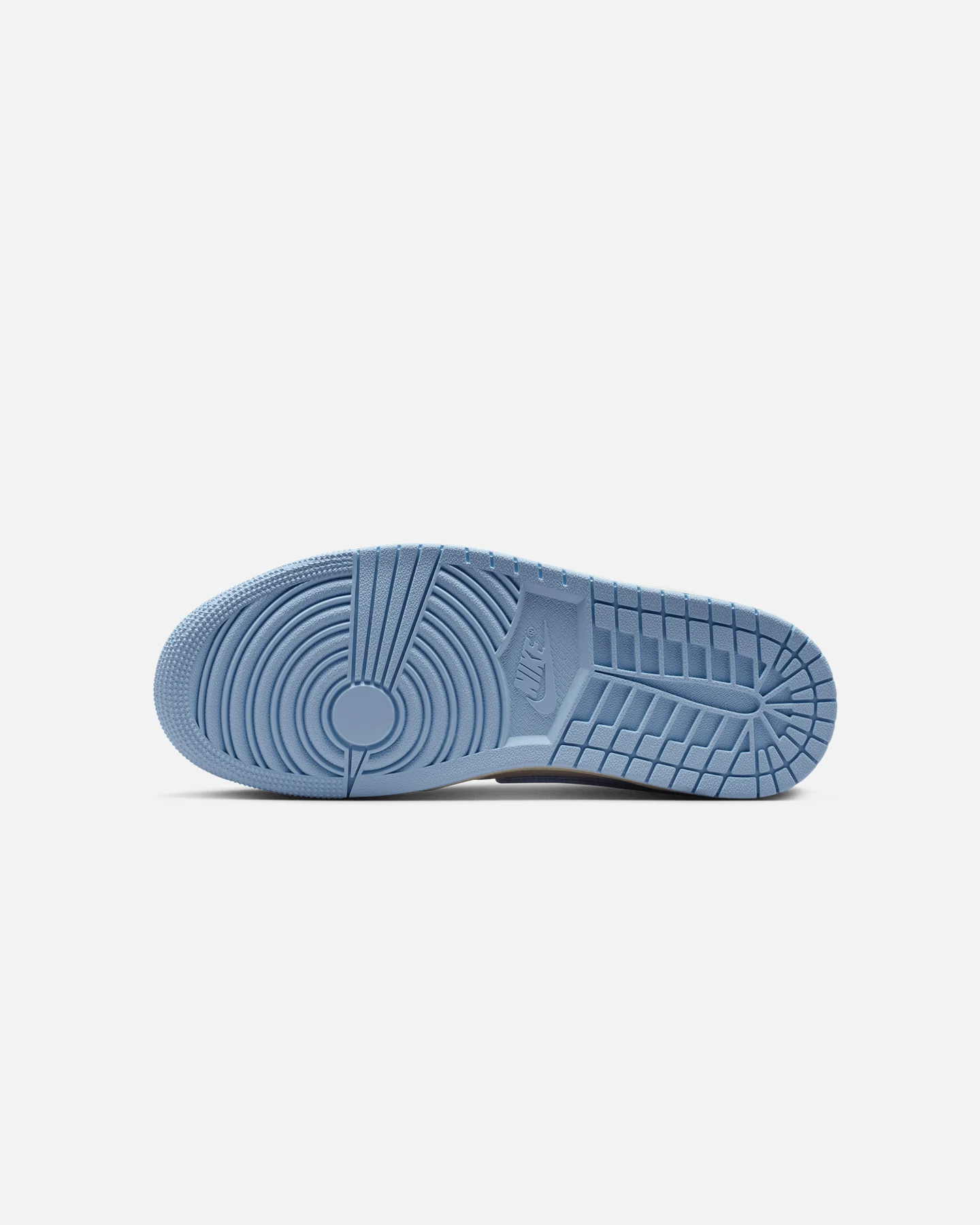 Jordan Women's Air Jordan 1 Retro High OG "Psychic Blue" Pale Ivory - Image 5