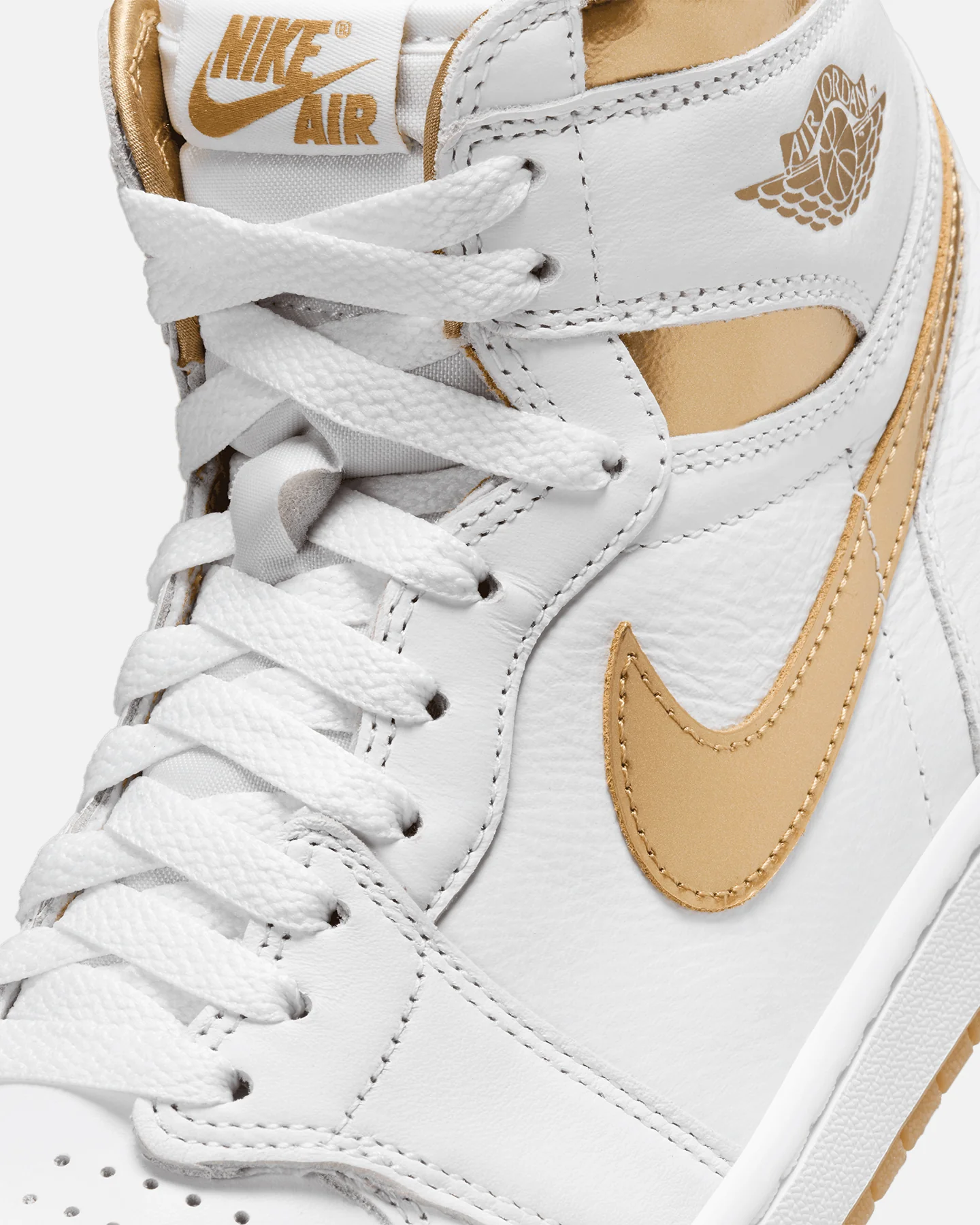 Jordan Women's Air Jordan 1 Retro High OG White/Metallic - Image 6