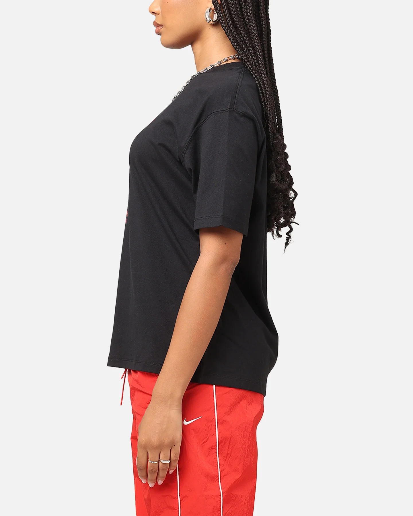 Jordan Women's Graphic Girlfriend T-Shirt Black/Gym Red - Image 5