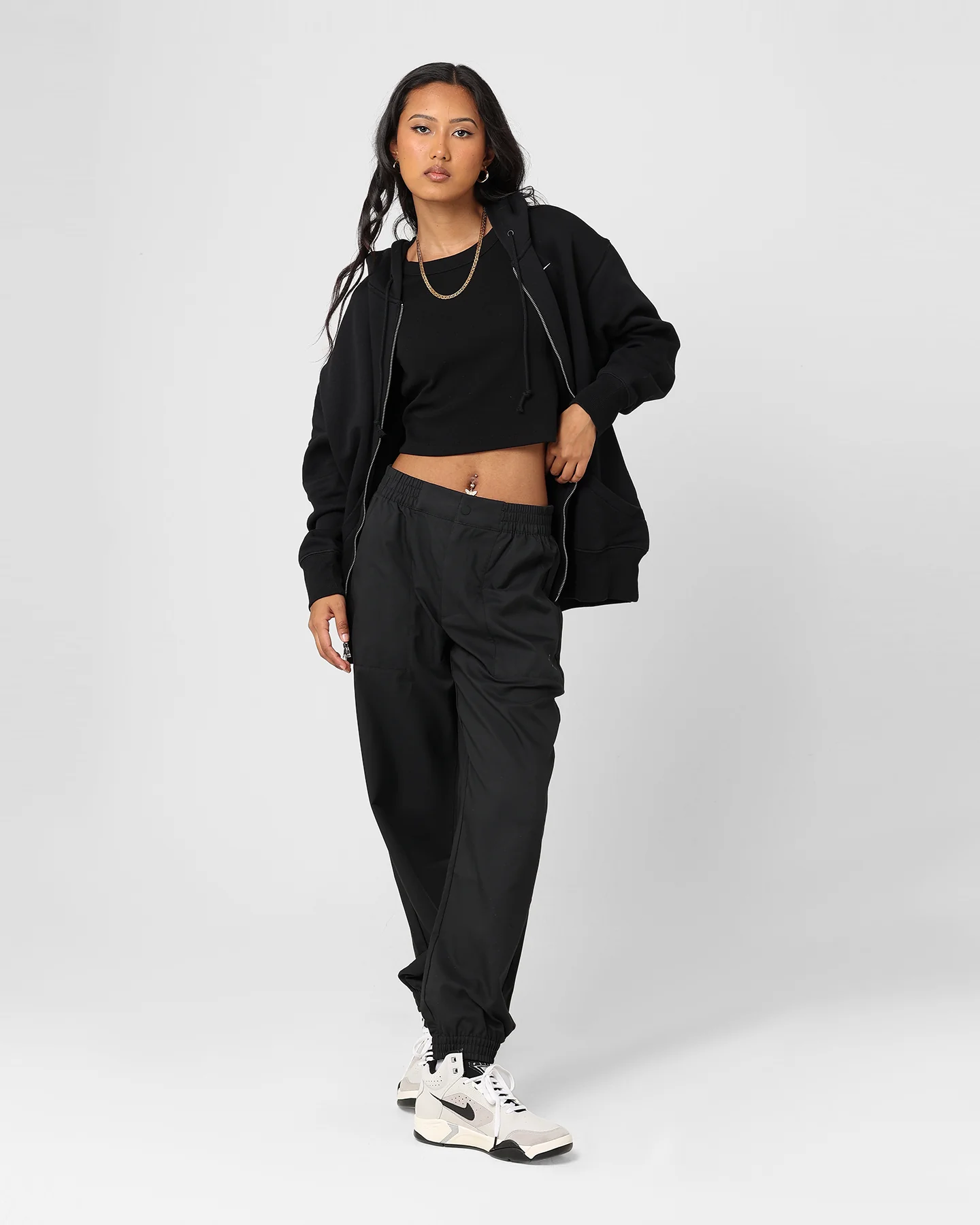 Jordan Women's Woven Core Pants Black/Smoke Grey - Image 2