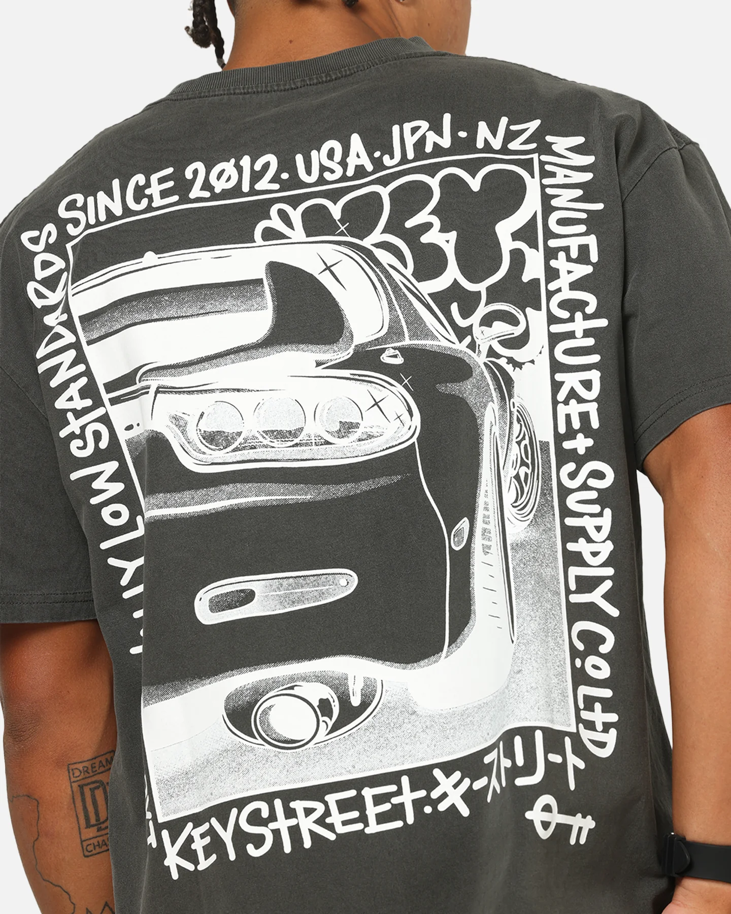 Key Street Twotone T-Shirt Black Wash - Image 7