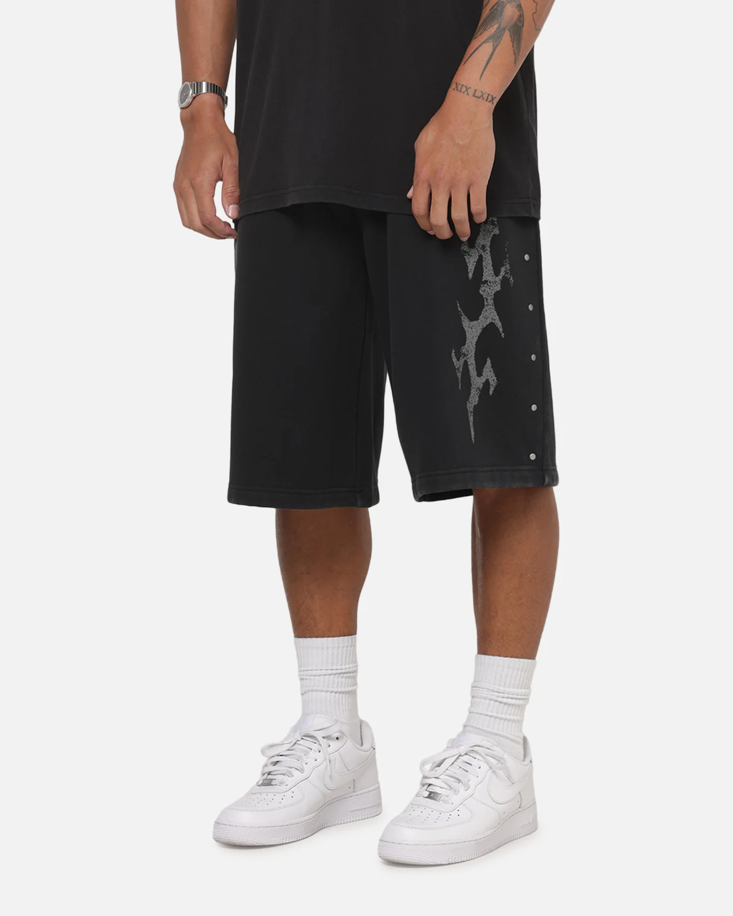 Saint Morta La Familia Baggy Sweat Shorts Washed Black - Image 5