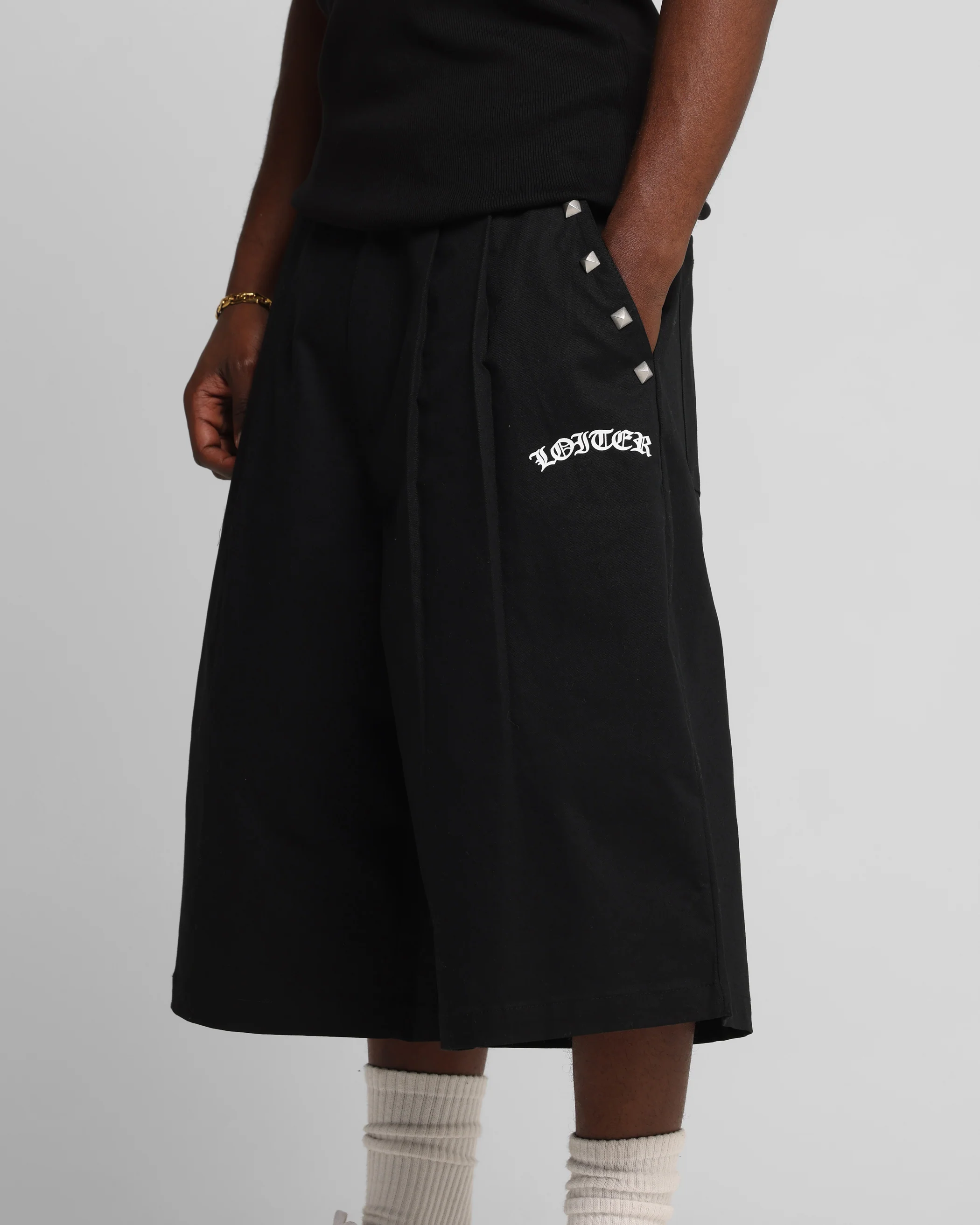 Loiter Chopper Baggy Shorts Black - Image 3