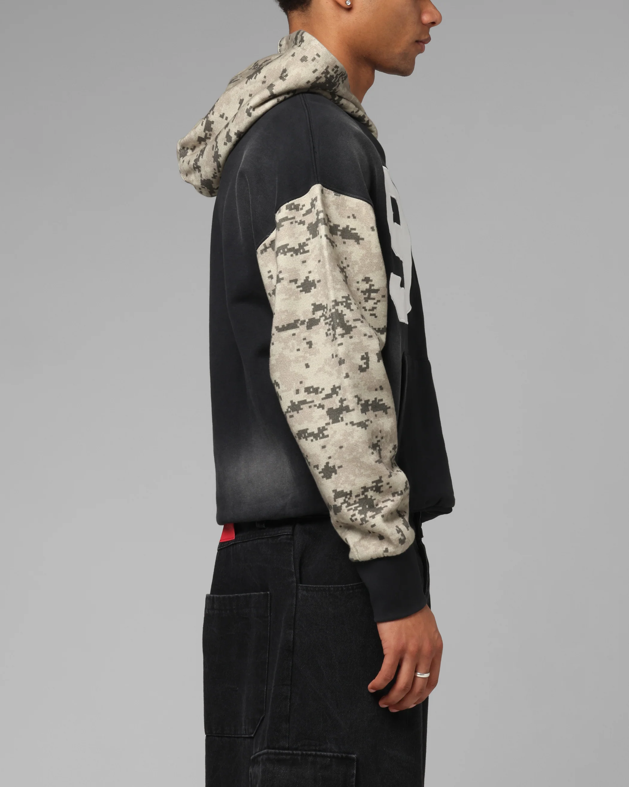 Loiter Cosmos Hoodie Black/Camo - Image 4