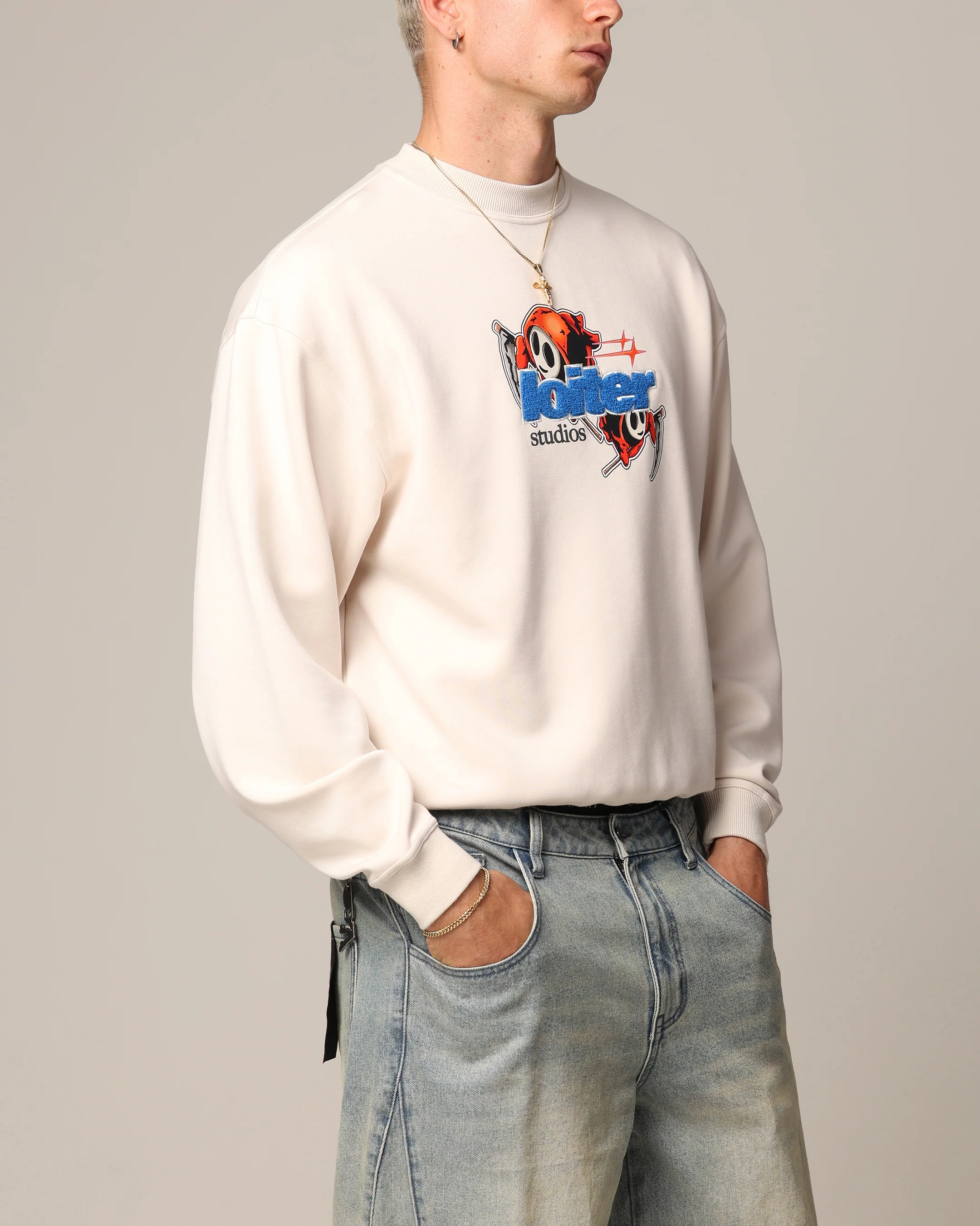 Loiter Elevate Crewneck Off White - Image 5