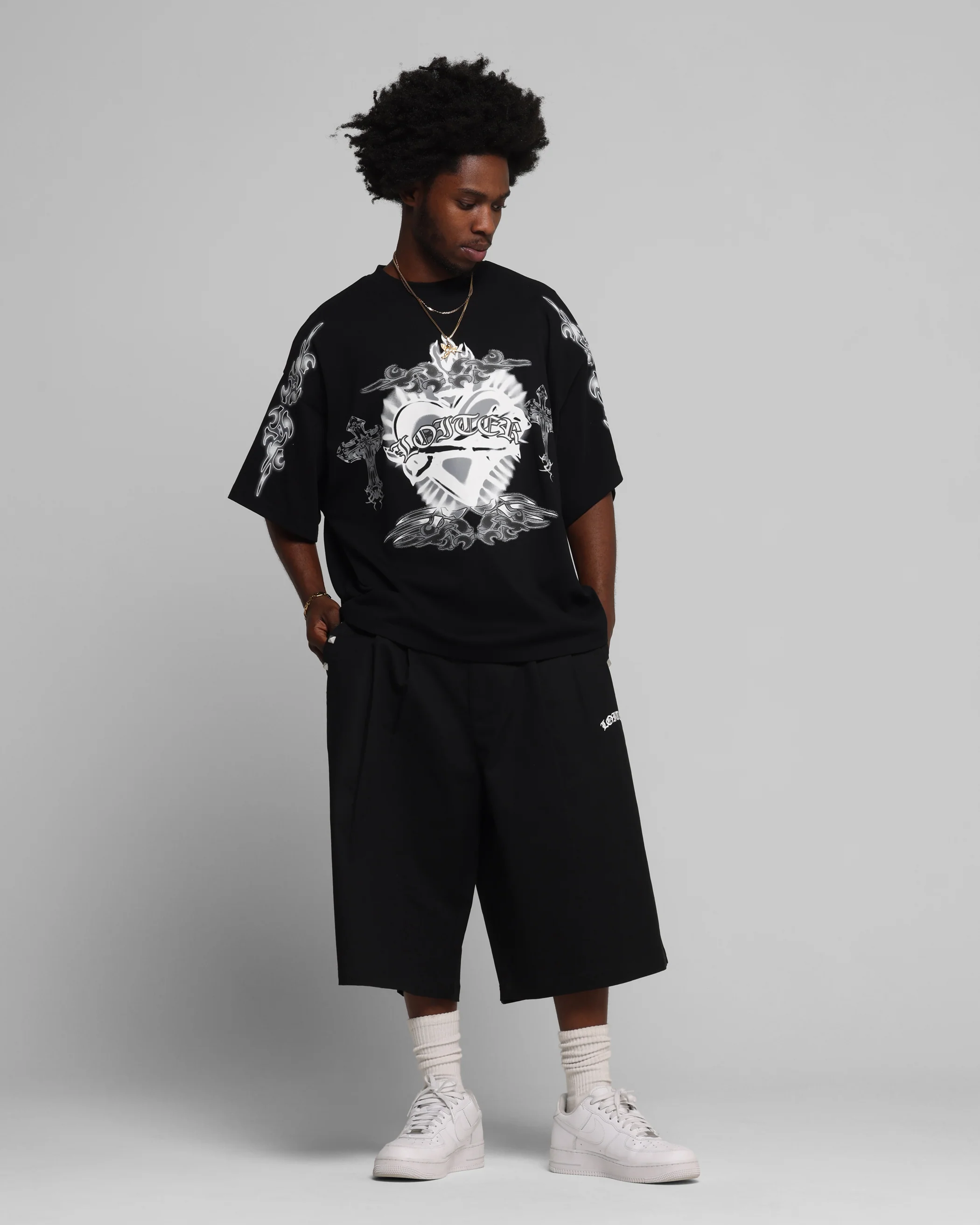 Loiter Hearts T-Shirt Black - Image 3