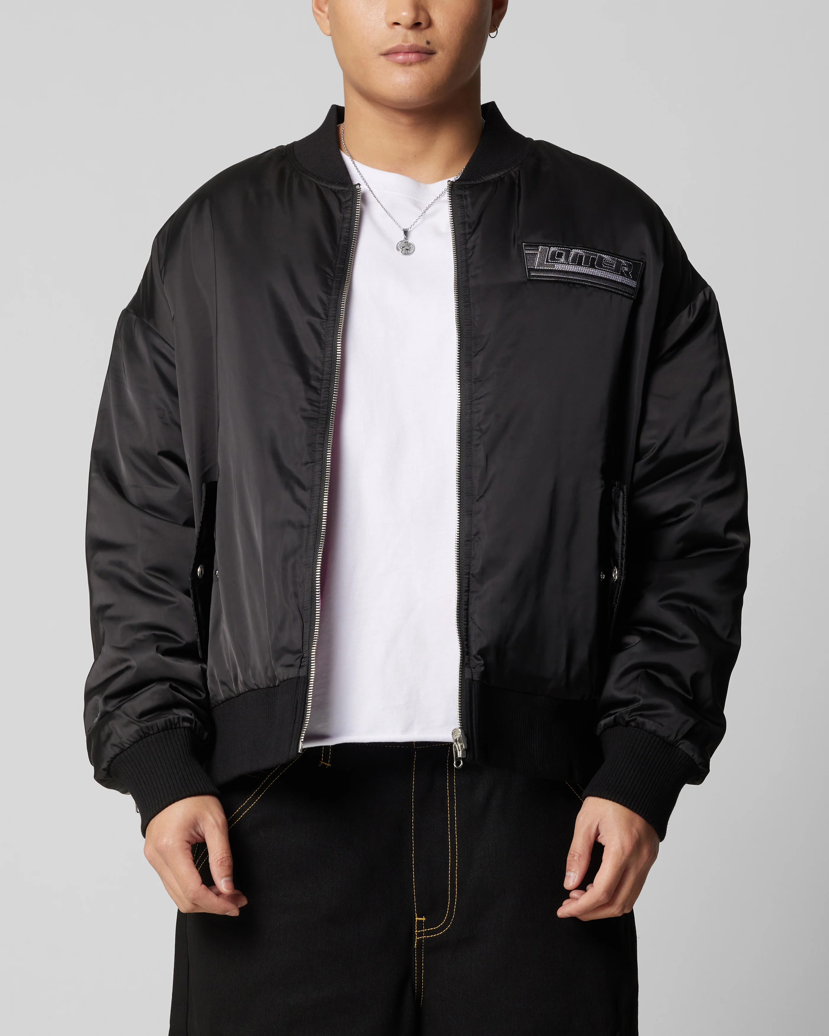 Loiter Hunter Reversible Jacket Black/Pink - Image 2